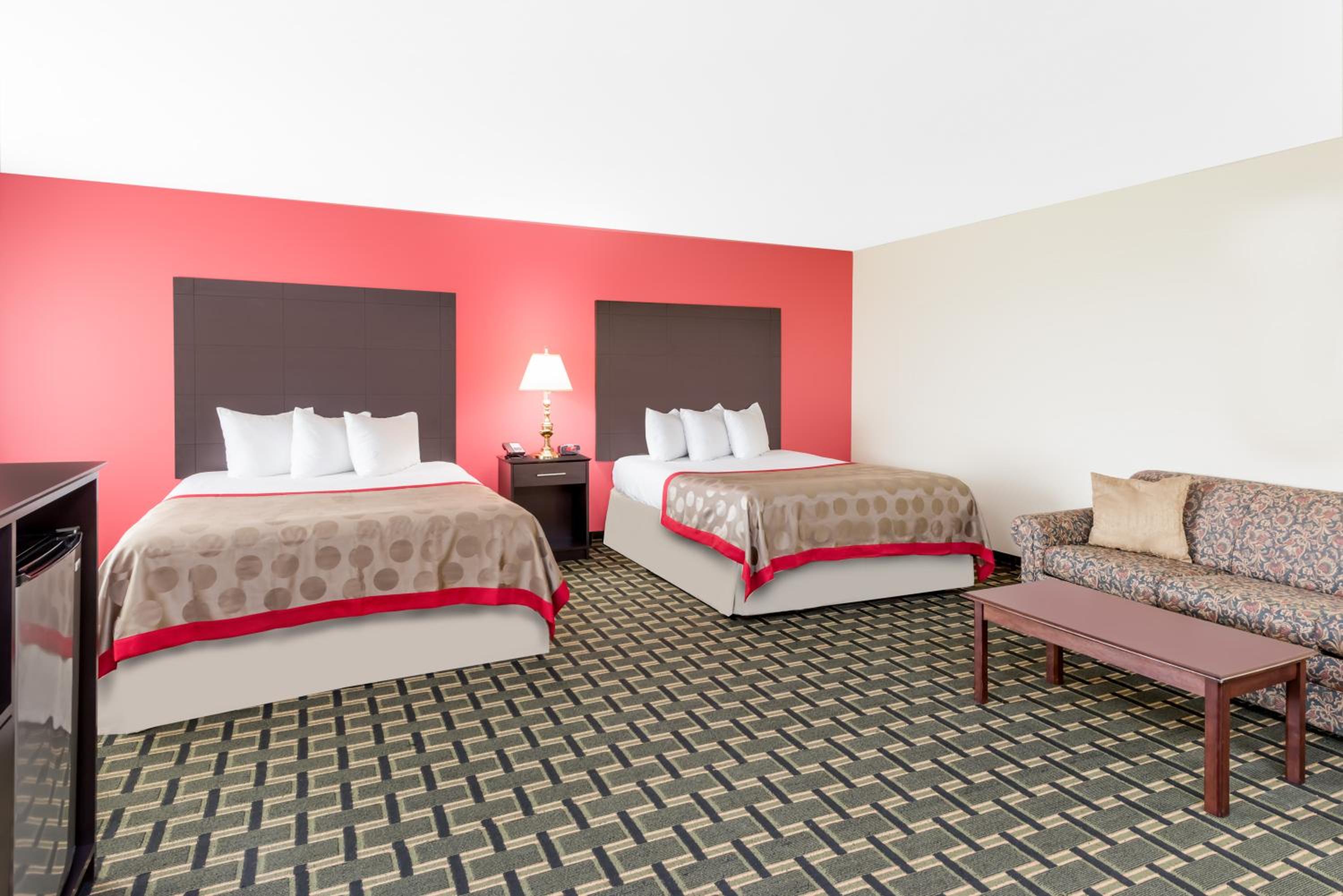 Studio Suite with Two Double Beds - Non-Smoking - Photo 4