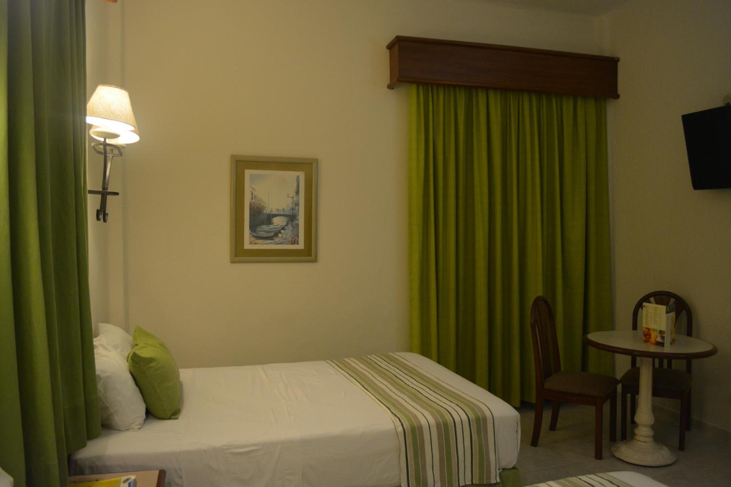 Double Room With Two Double Beds with Sea View