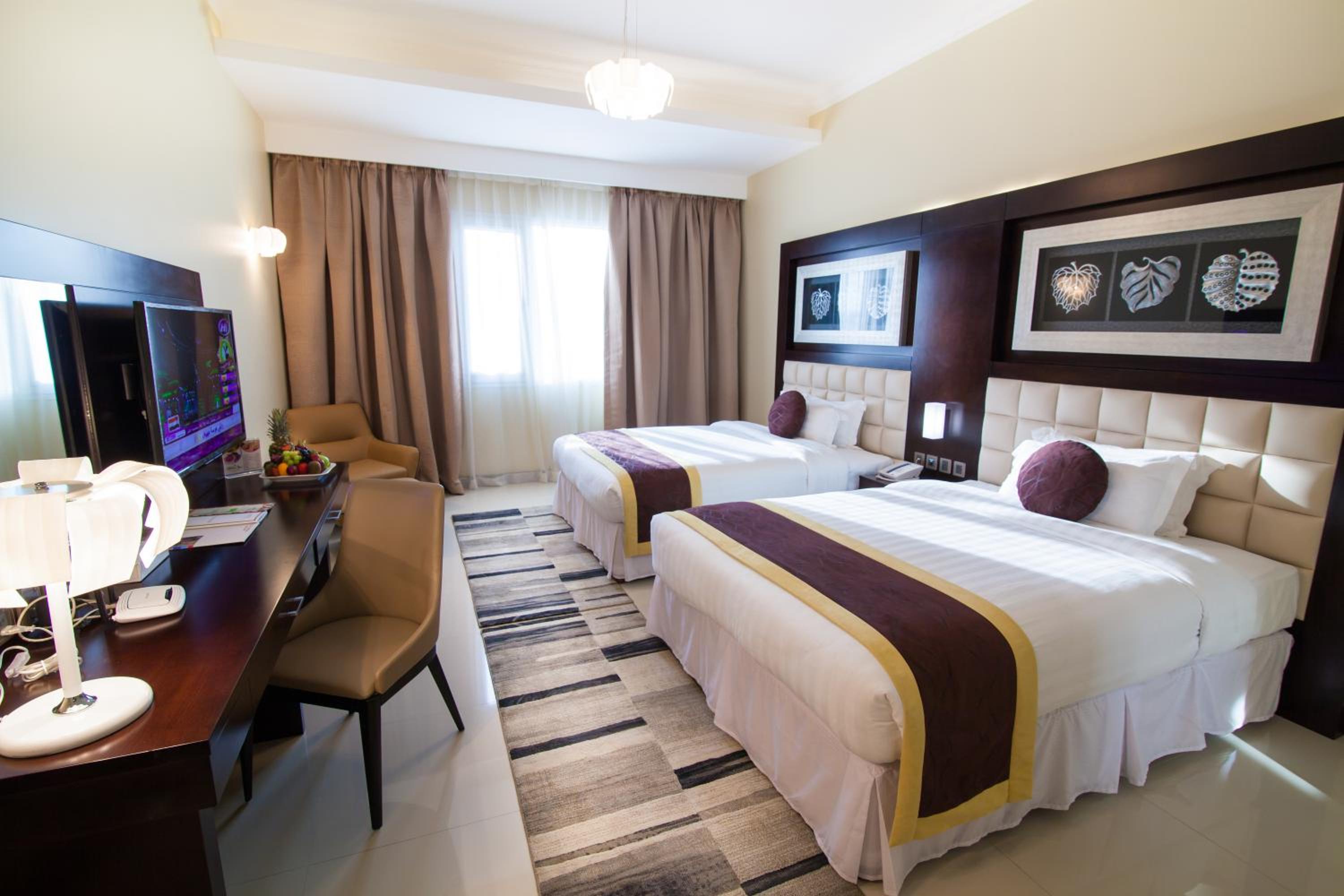 Twin Room with City View