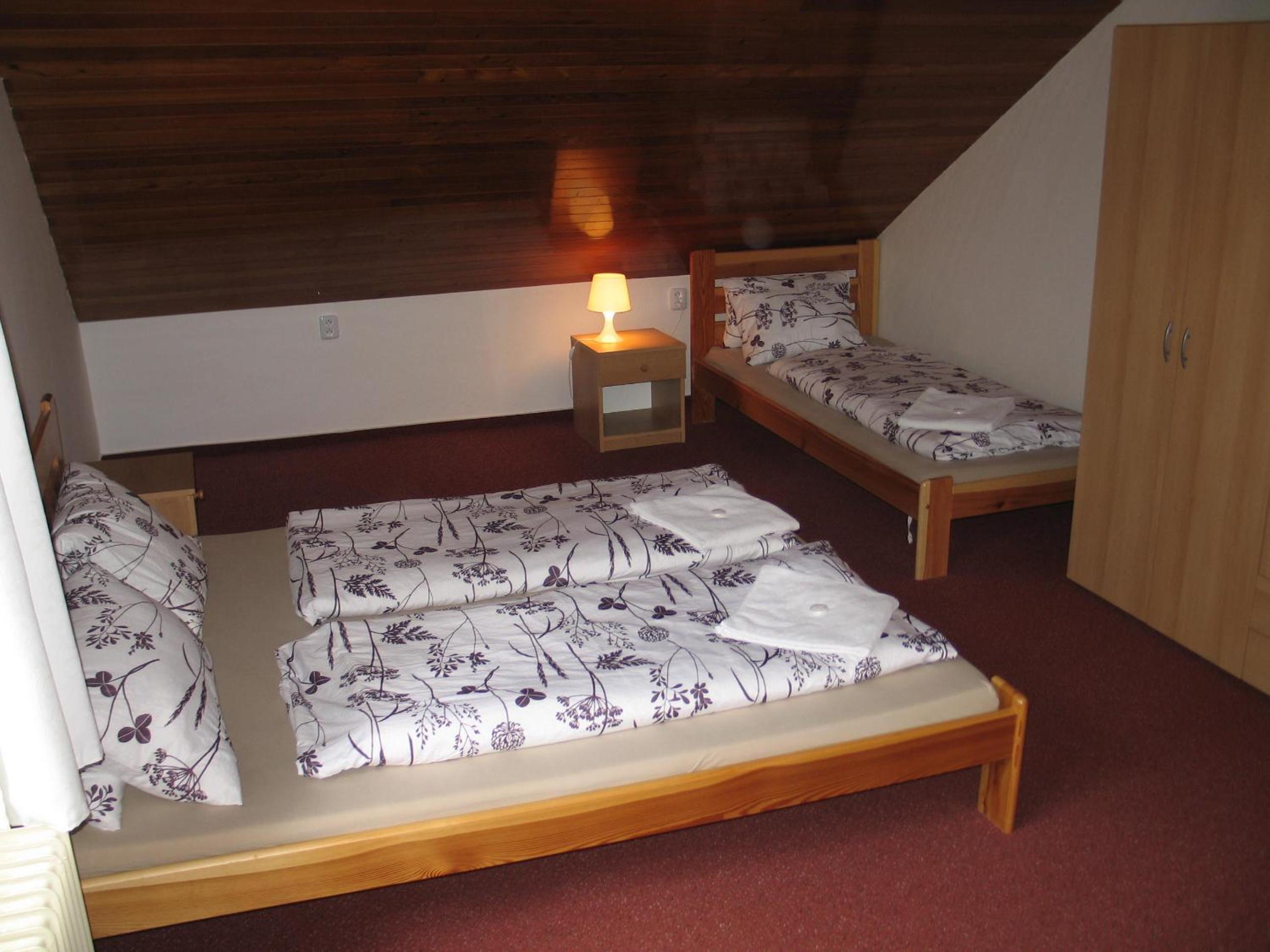 Triple Room with shared toilet and shower photo 3