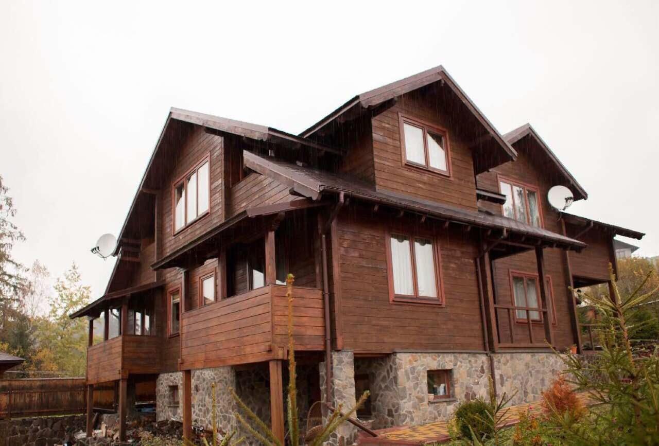 Four-Bedroom House photo 3