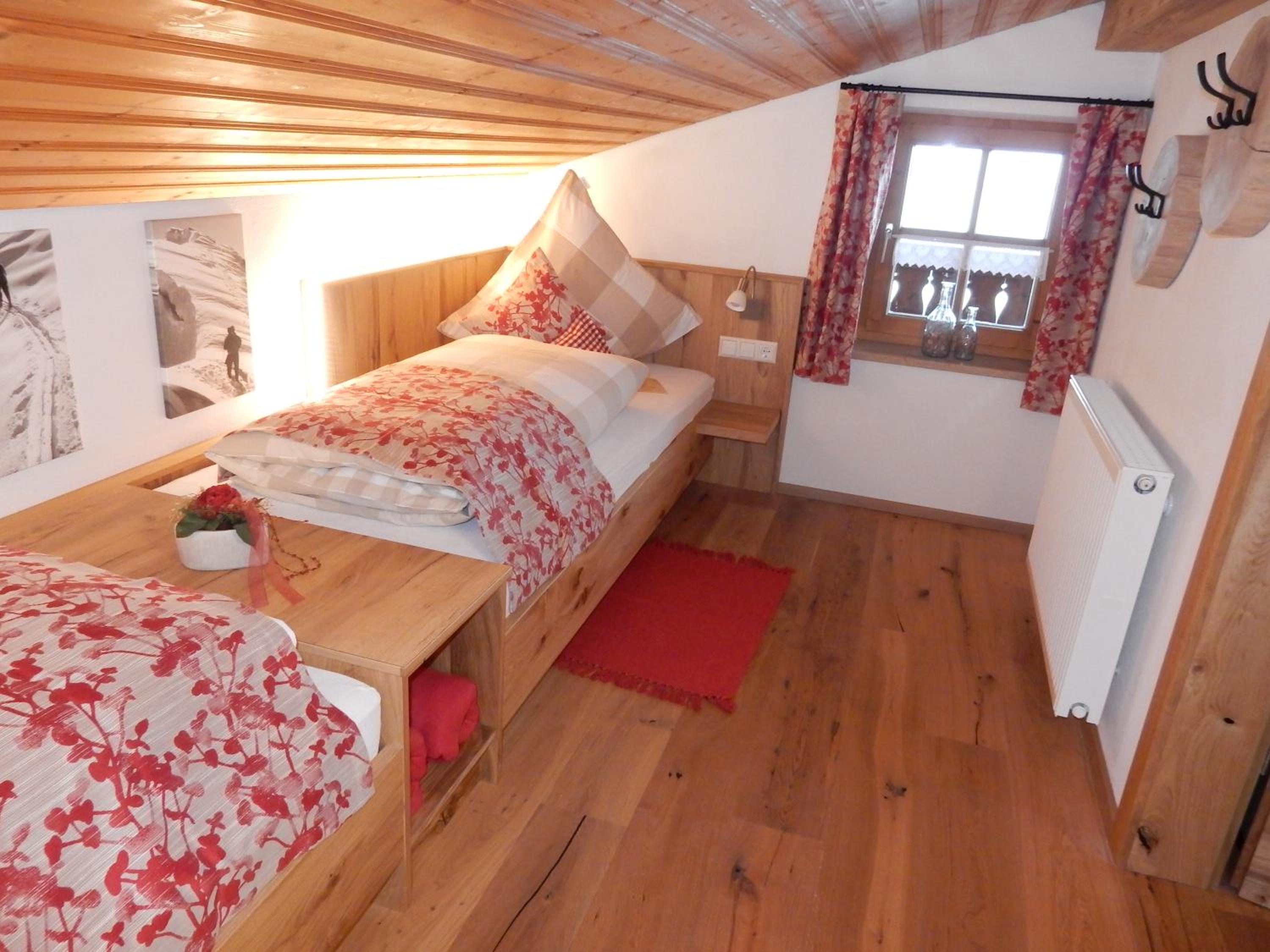Three-Room Apartment with Balcony photo 3