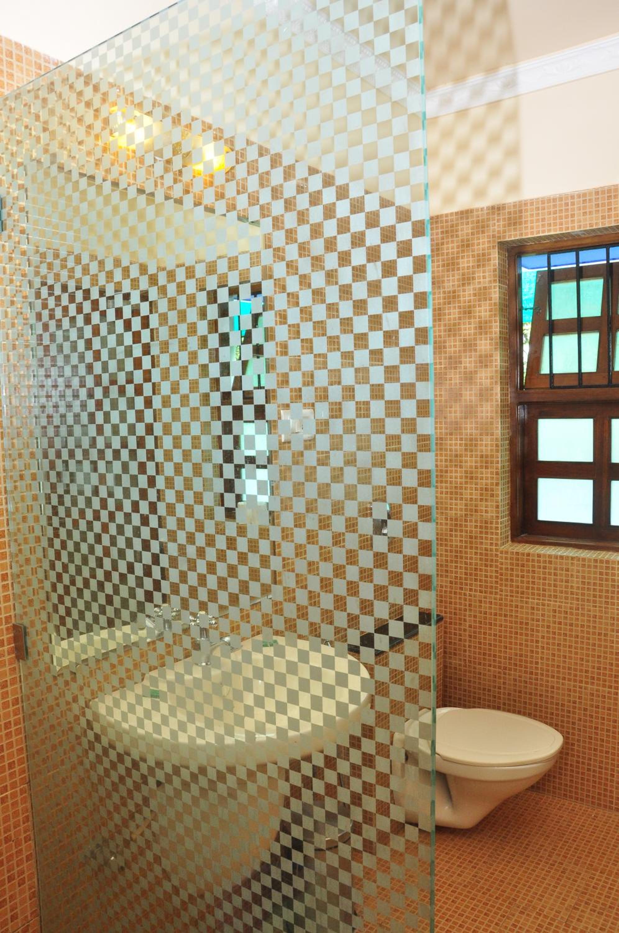 Deluxe Double Room with Balcony - Photo 16