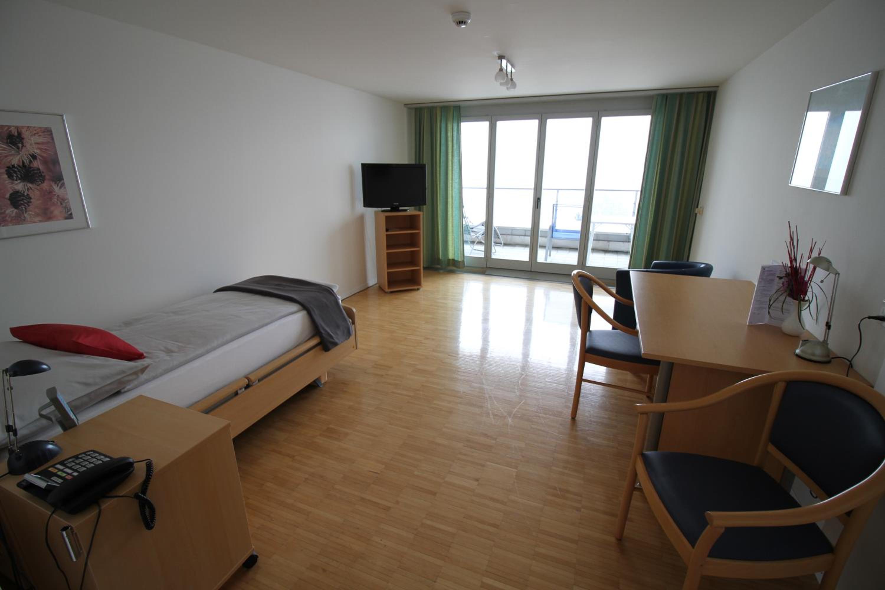 Deluxe Single Room with Balcony photo 1