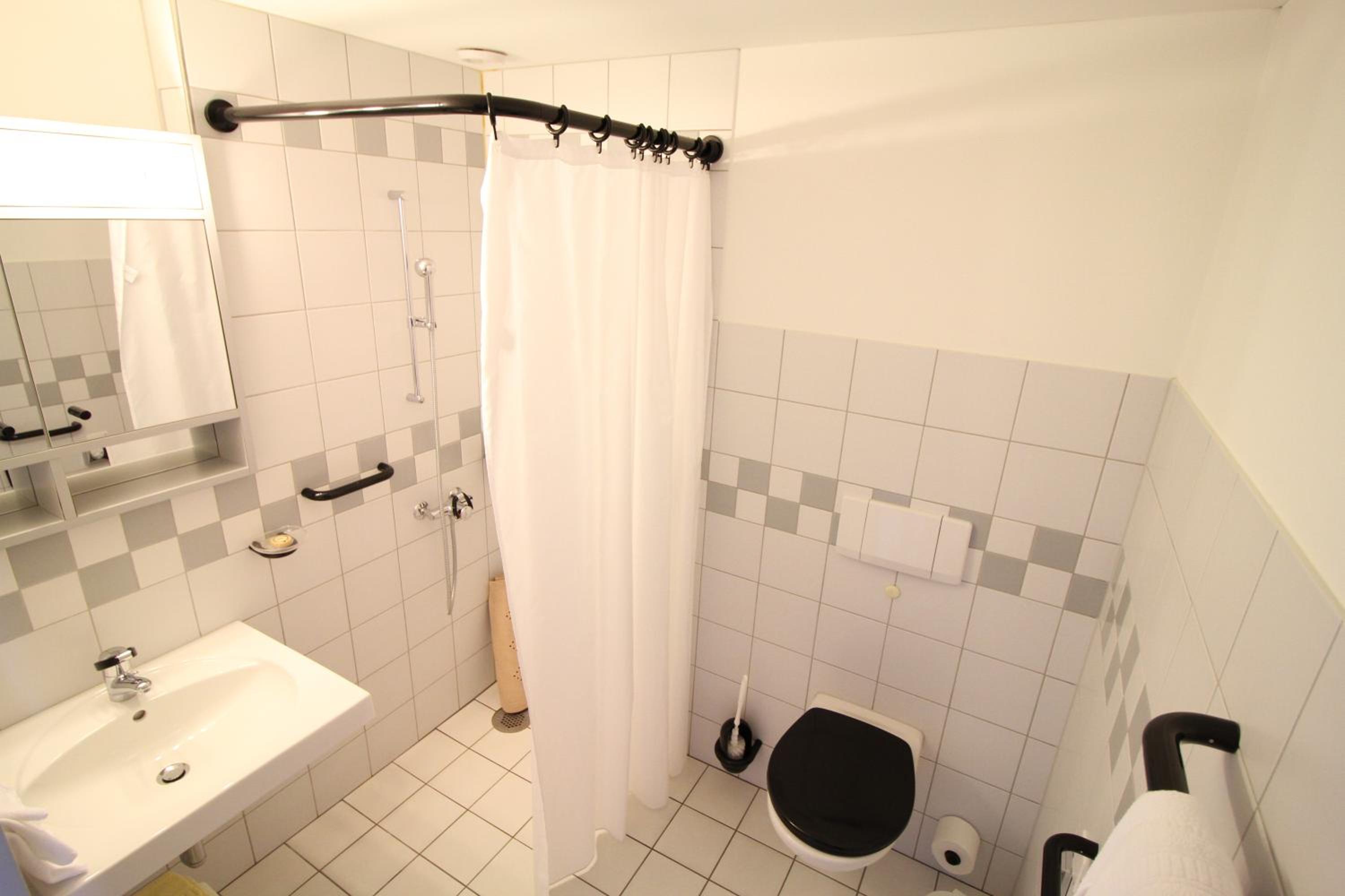 Deluxe Single Room with Balcony photo 2