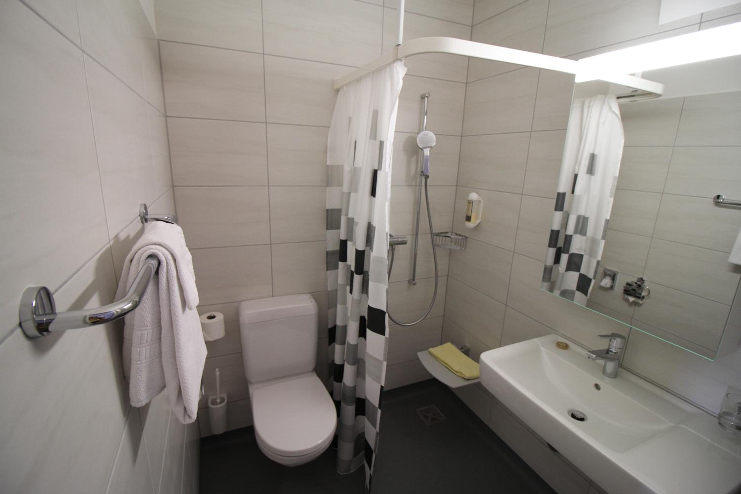 Single Room with Lake View photo 1