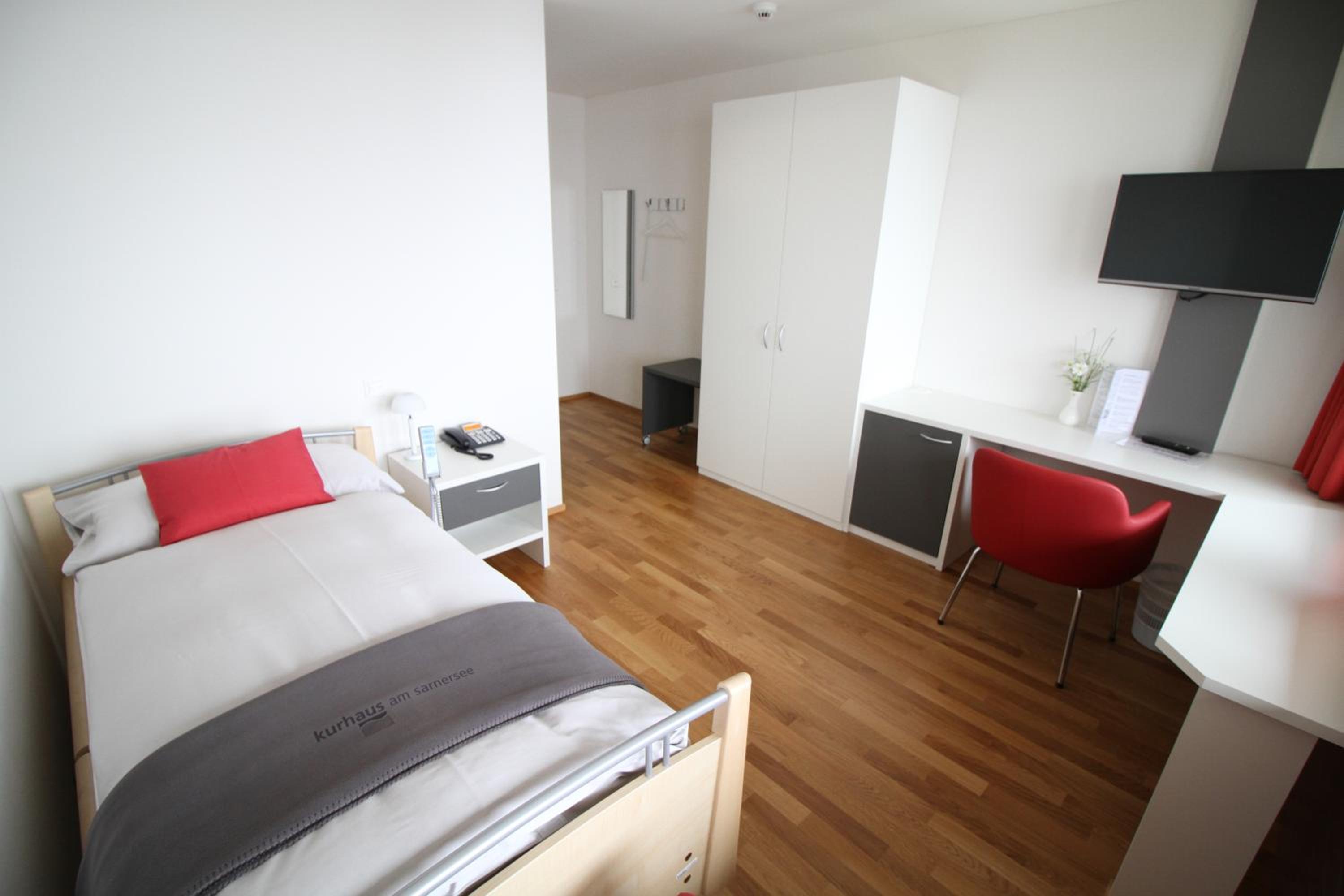 Single Room with Lake View photo 2