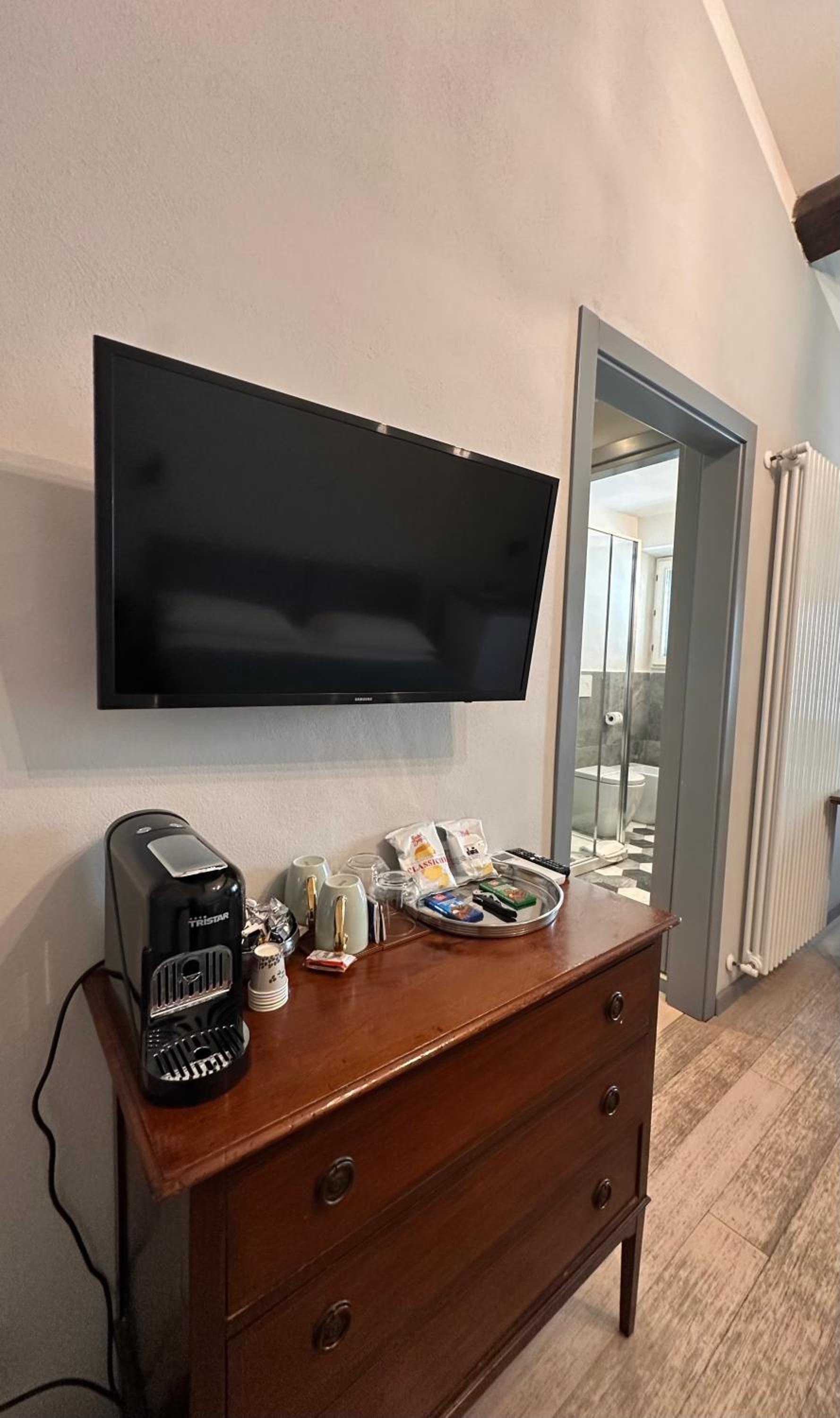 Large Double Room photo 2