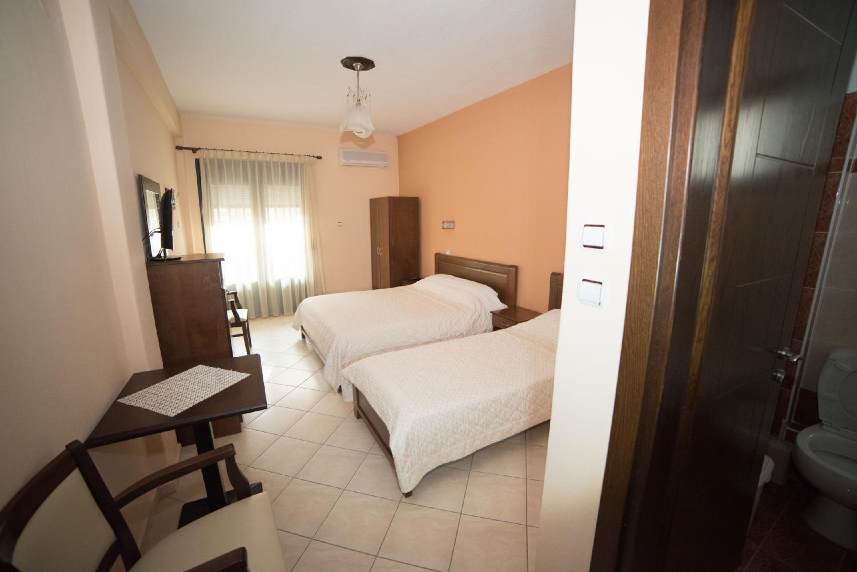 Triple Room - Photo 3