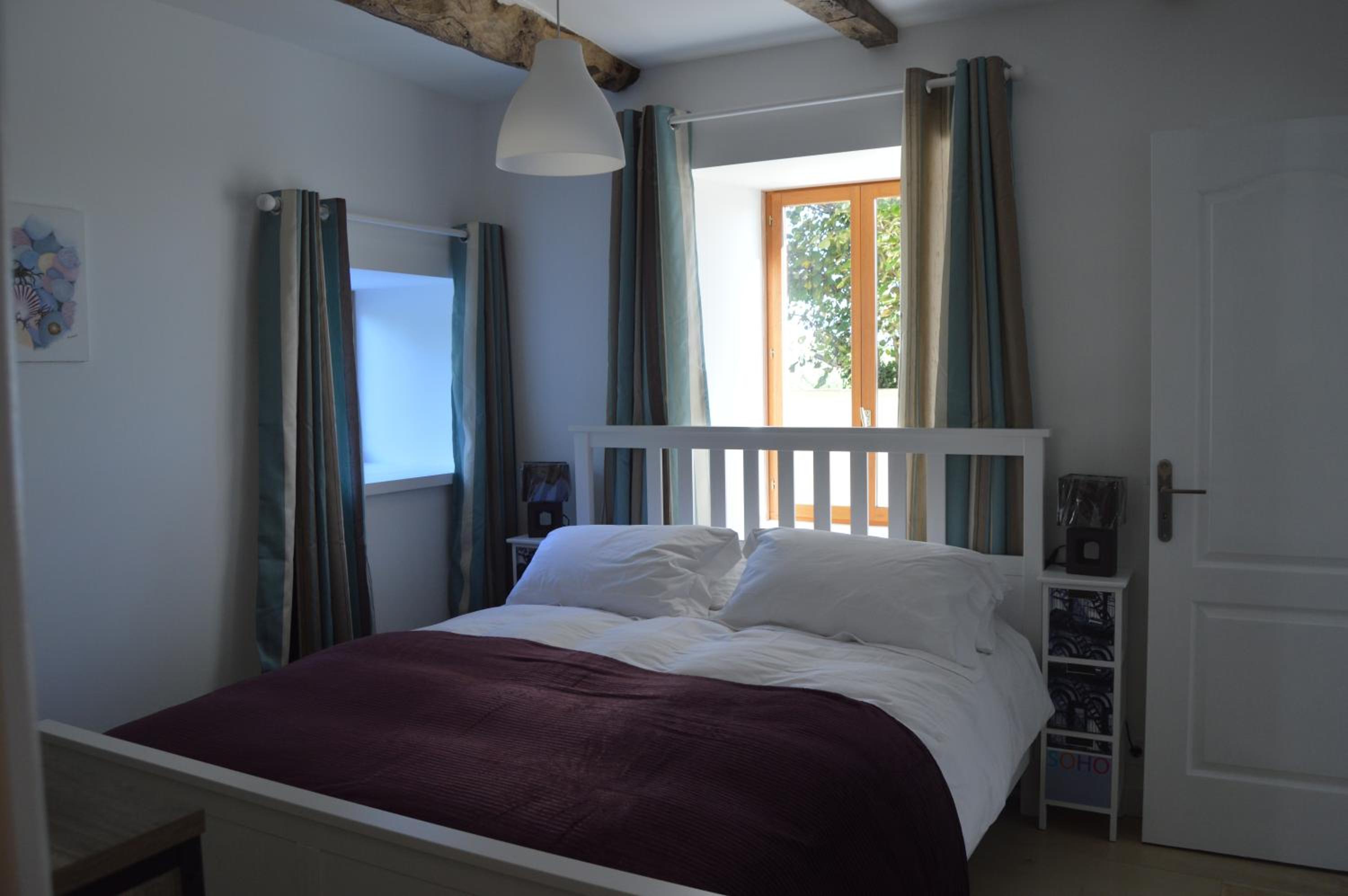 One-Bedroom House photo 1