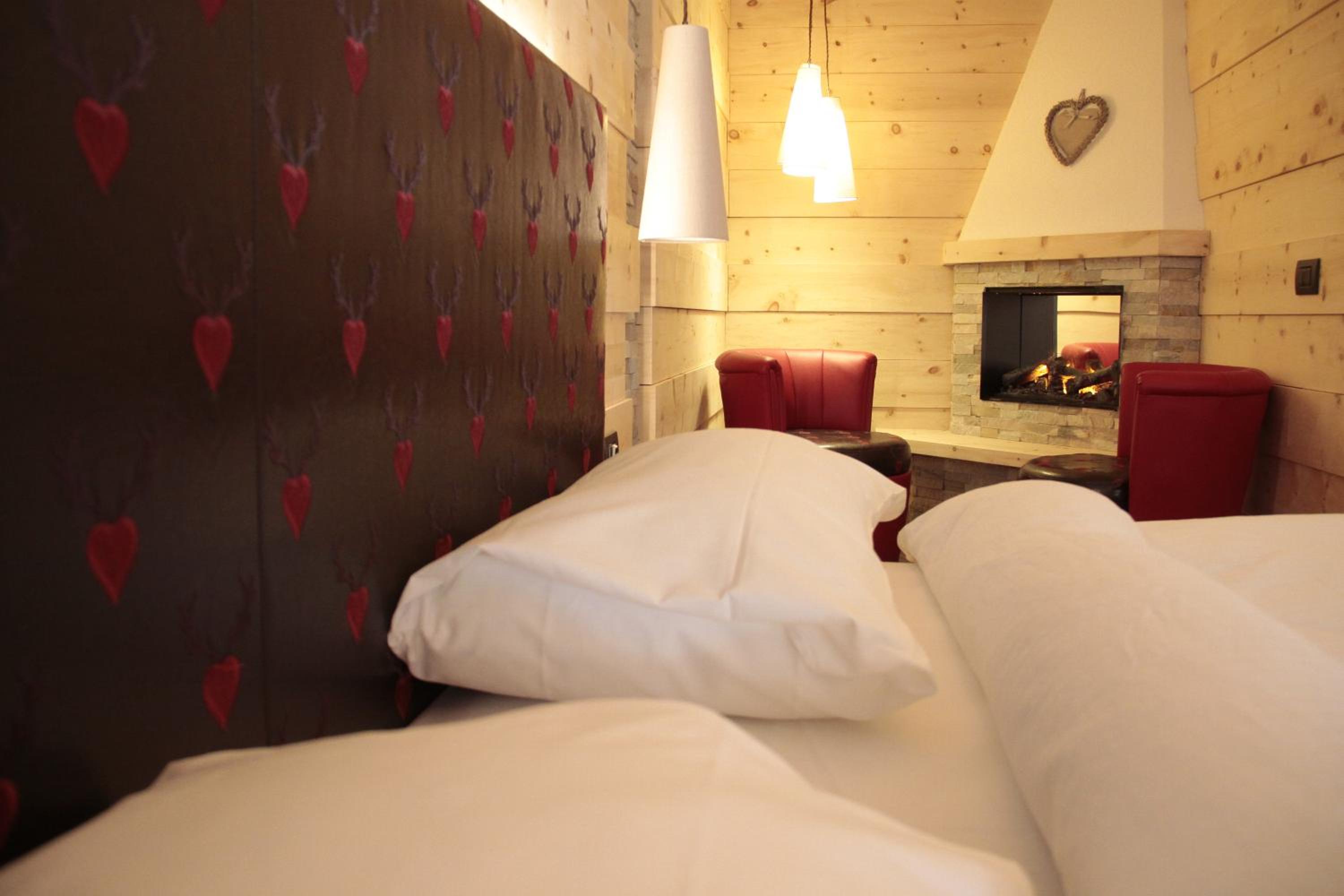Superior Suite - Photo 1