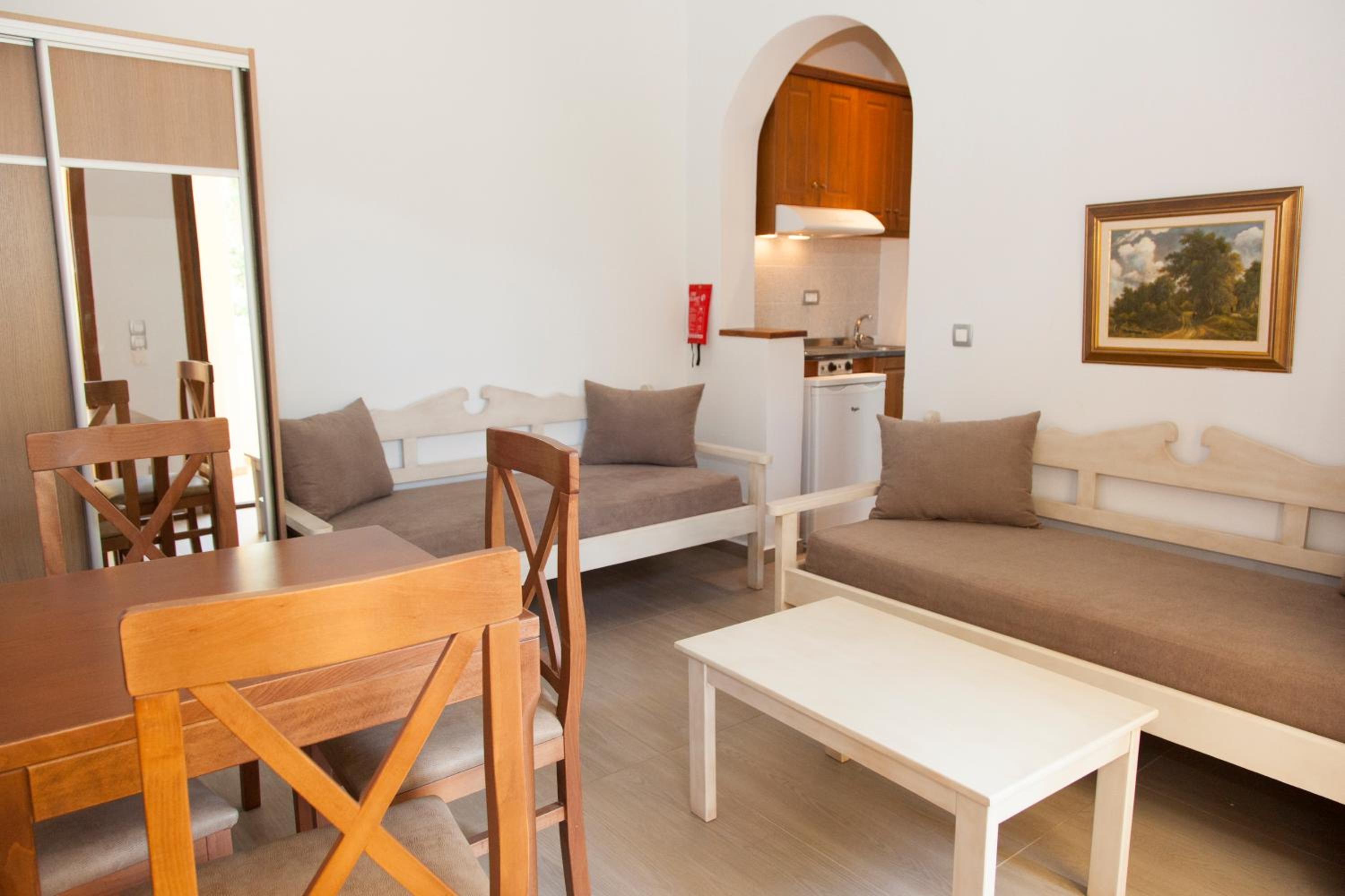 Apartment - Photo 73