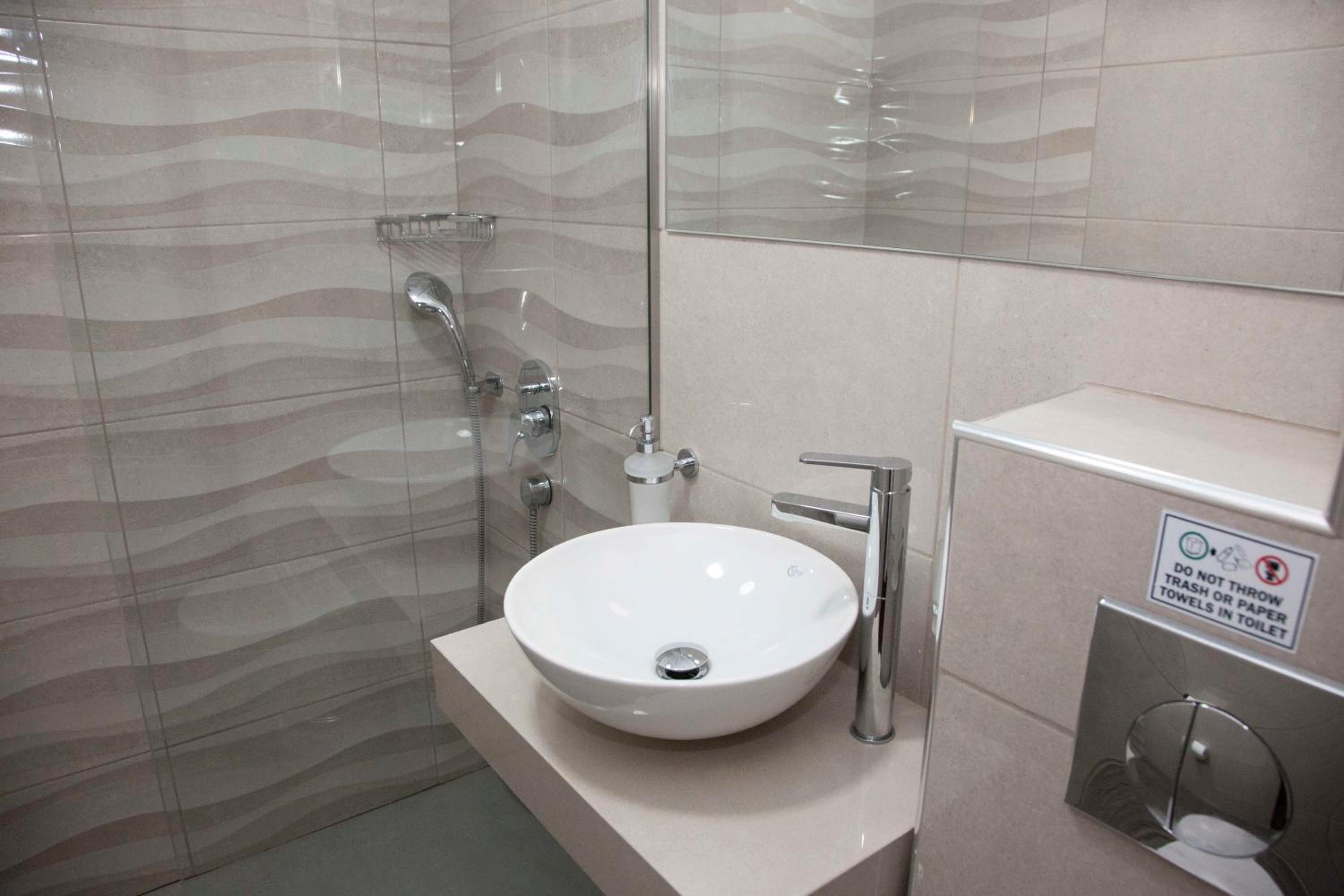 Apartment - Photo 36