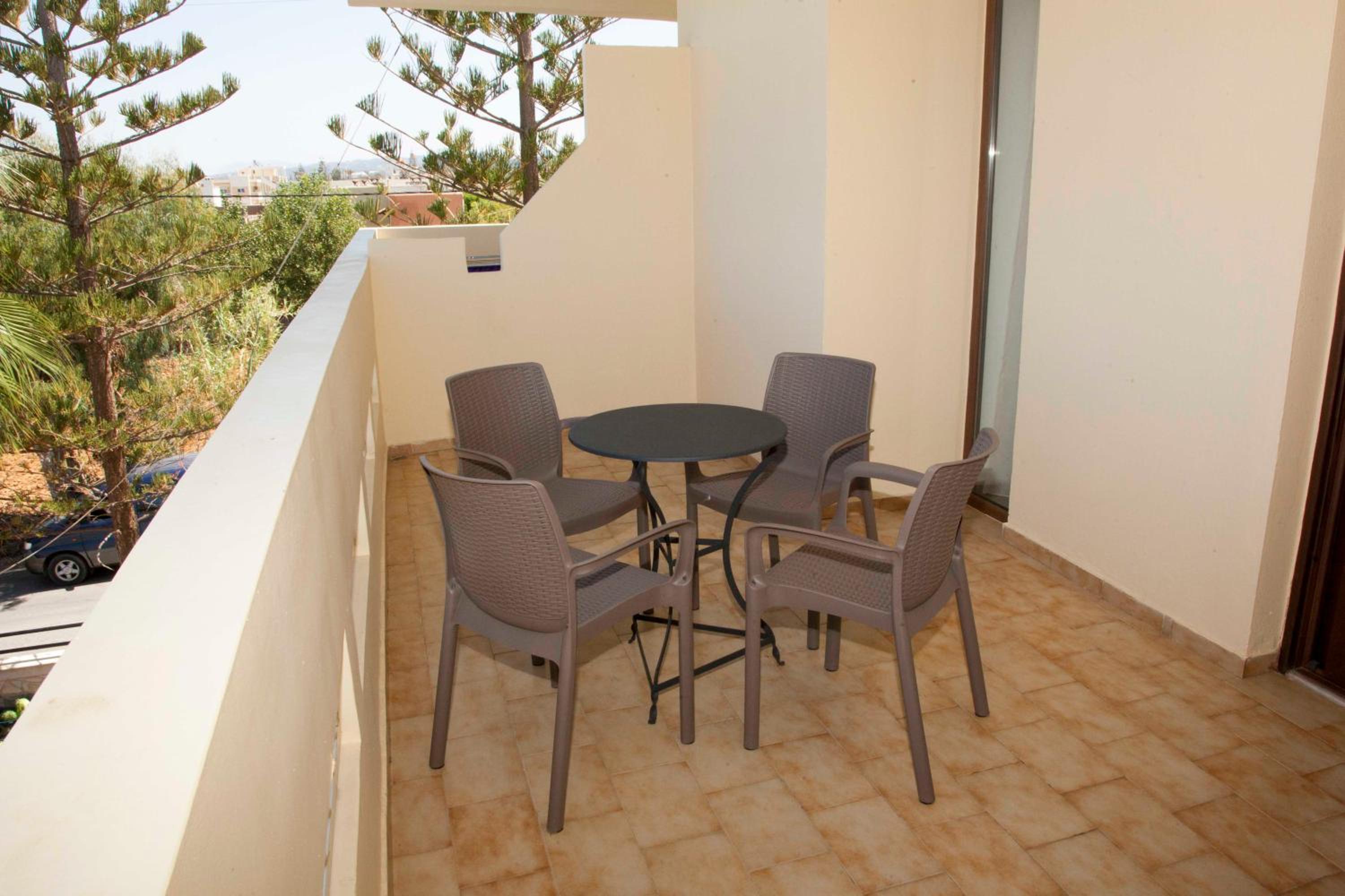 Apartment - Photo 28