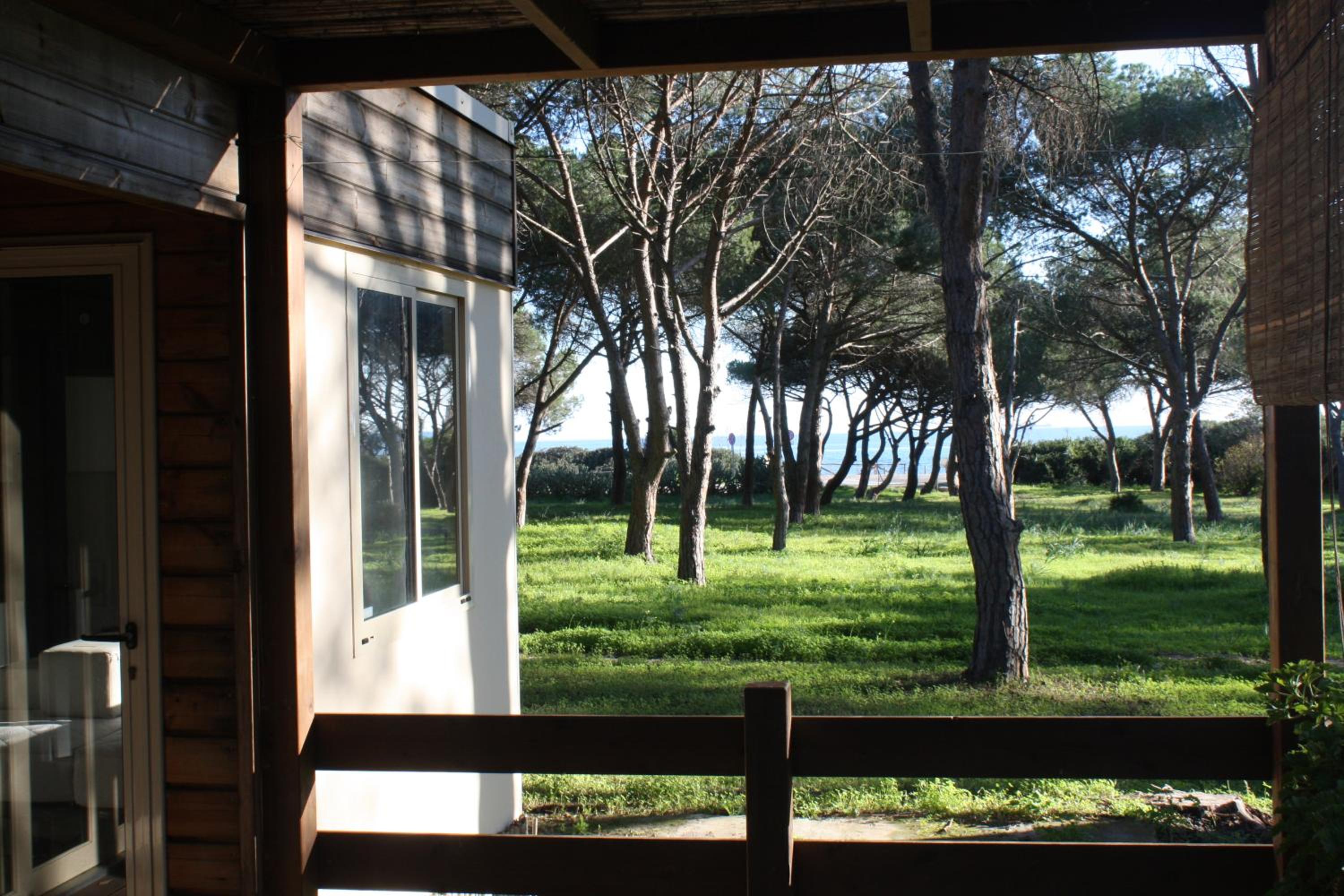 Superior Mobile Home with Sea View - Photo 5
