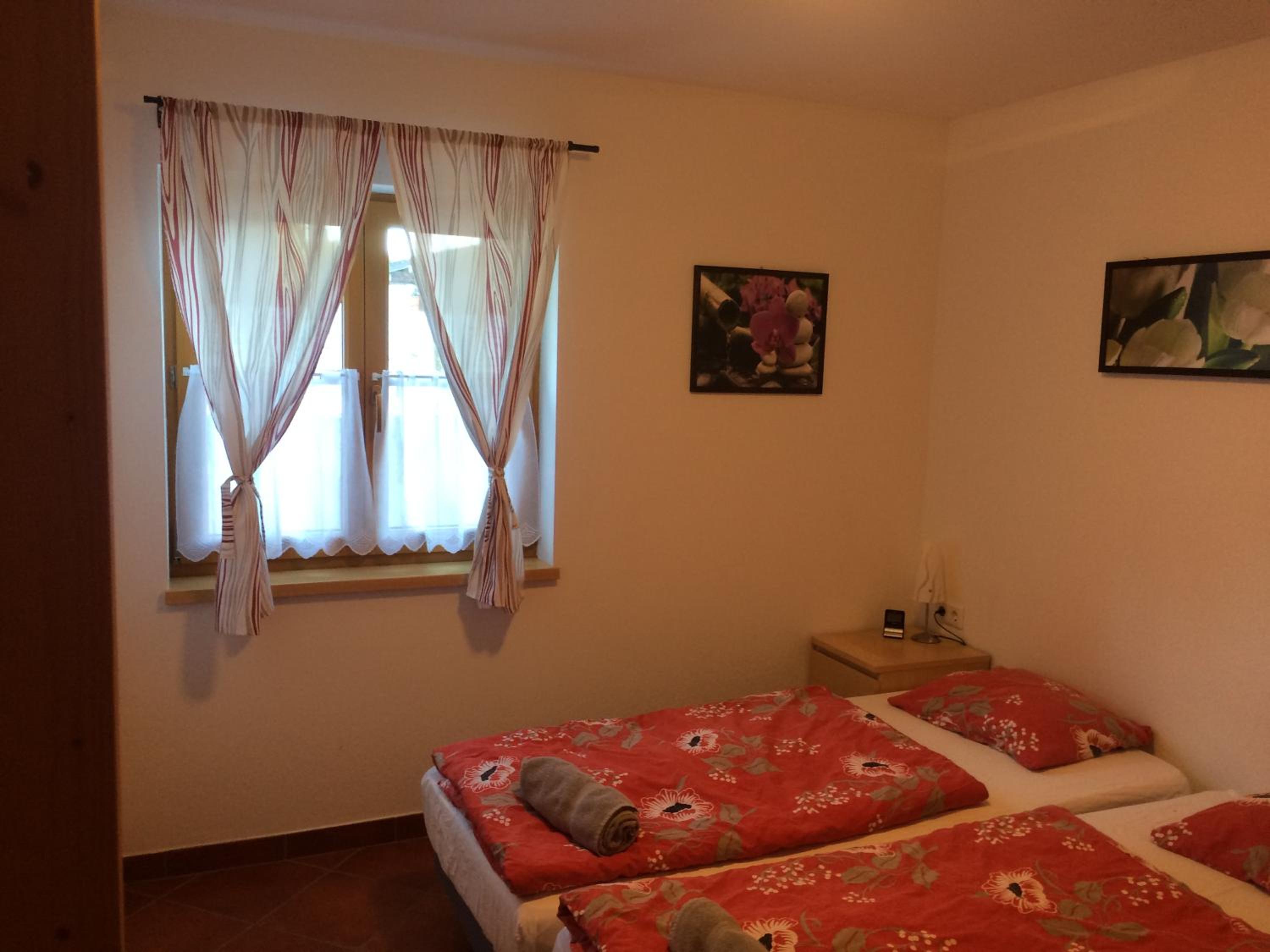 Apartment with Mountain View photo 2