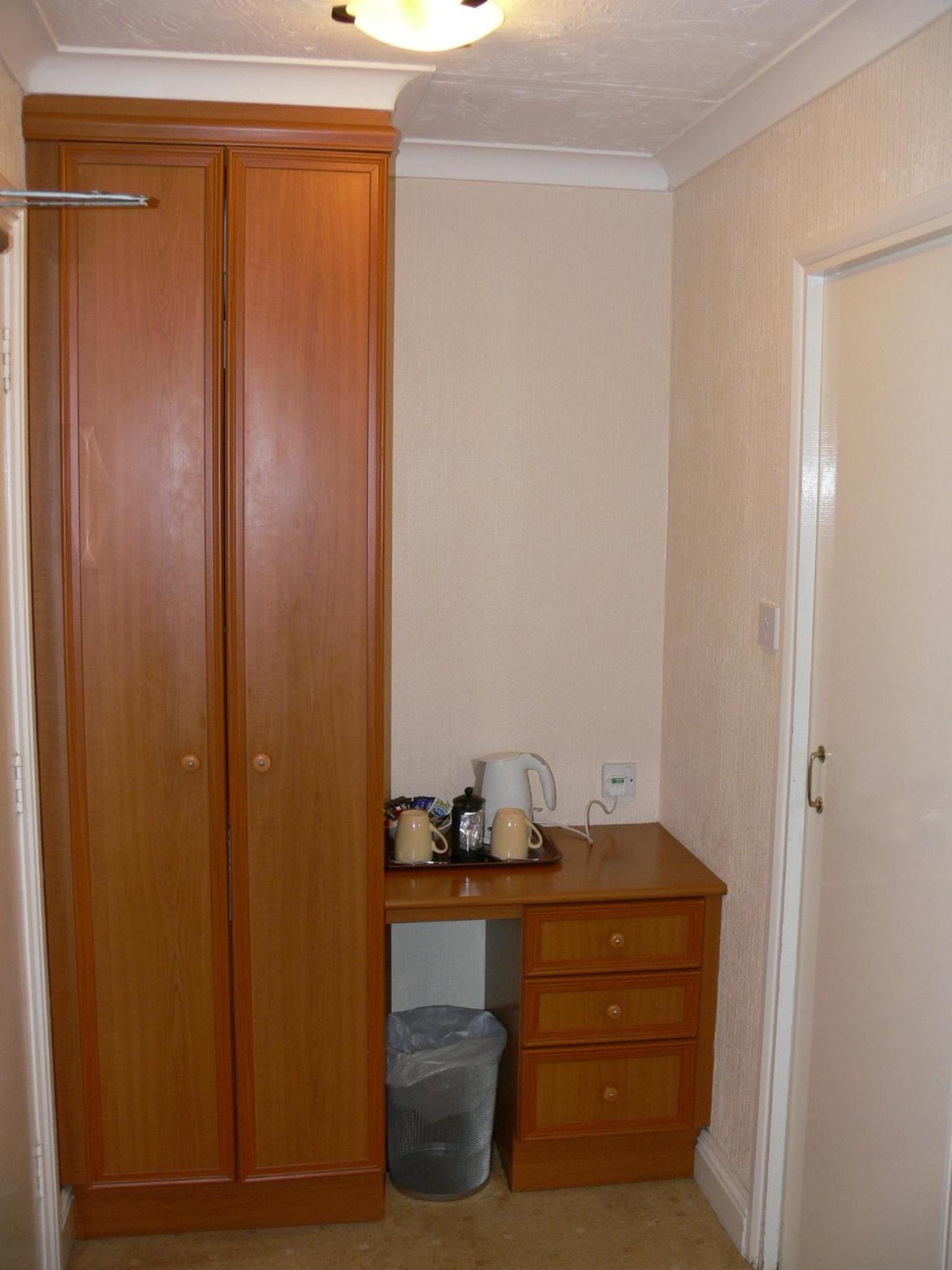 Family Room photo 3