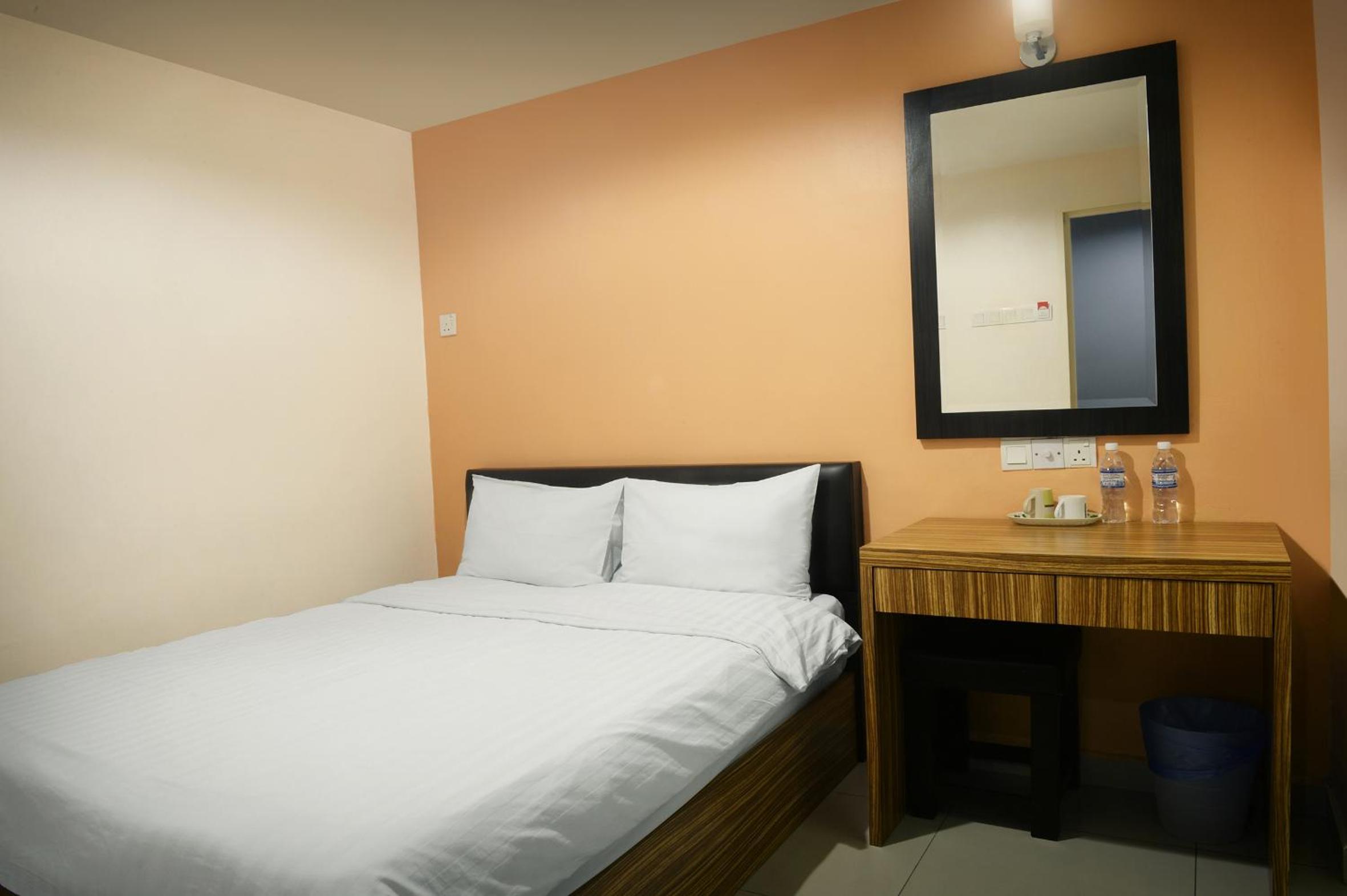 Deluxe Double Room photo 2