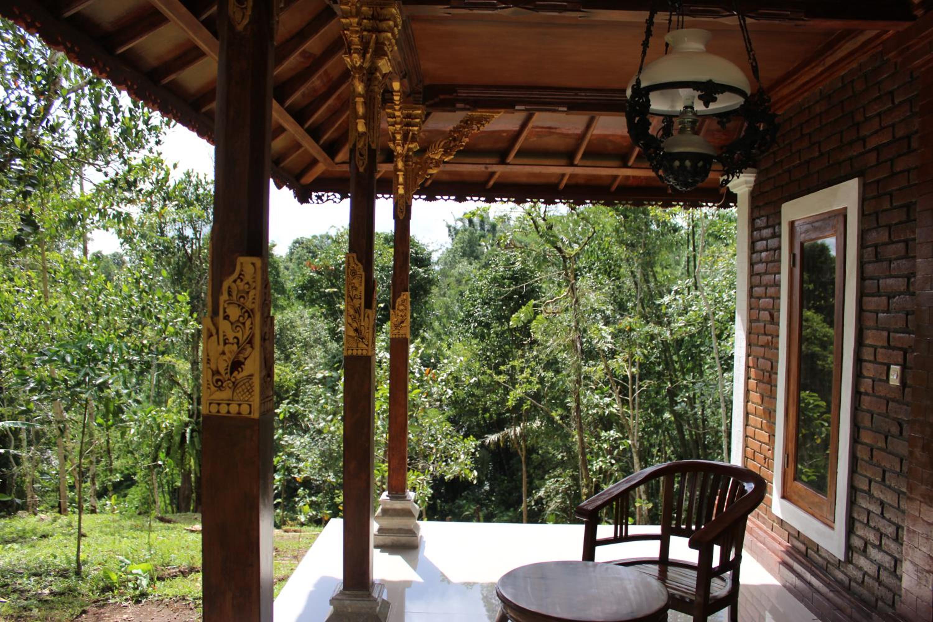 Deluxe Double Room with Balcony - Photo 3