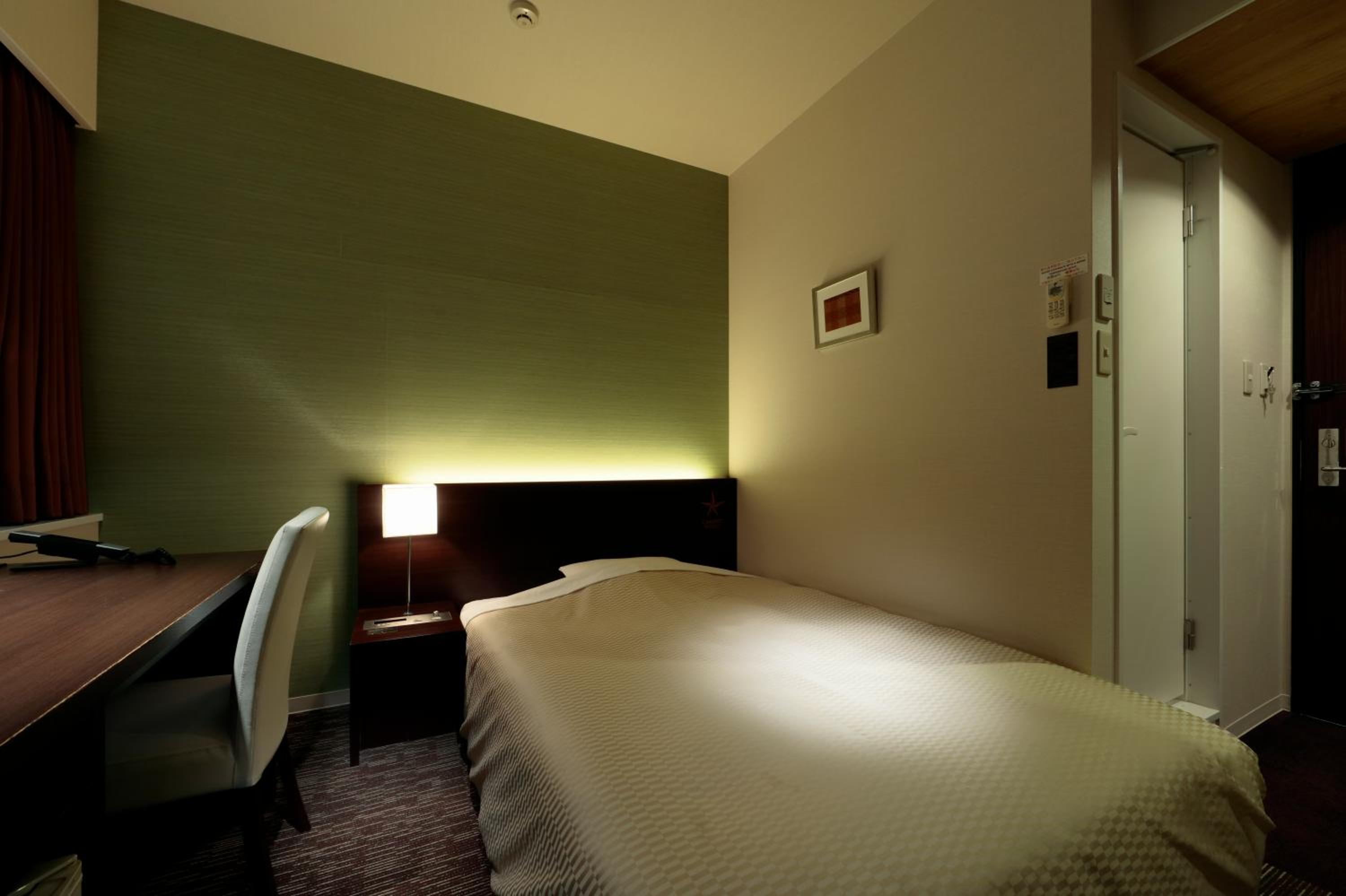 Standard Double Room - Non-Smoking - Photo 3