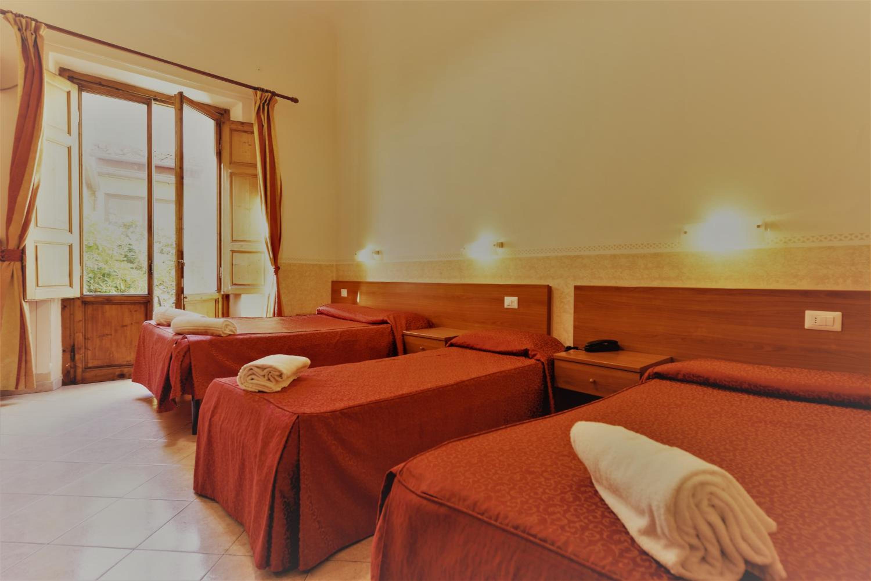 Quadruple Room photo 2