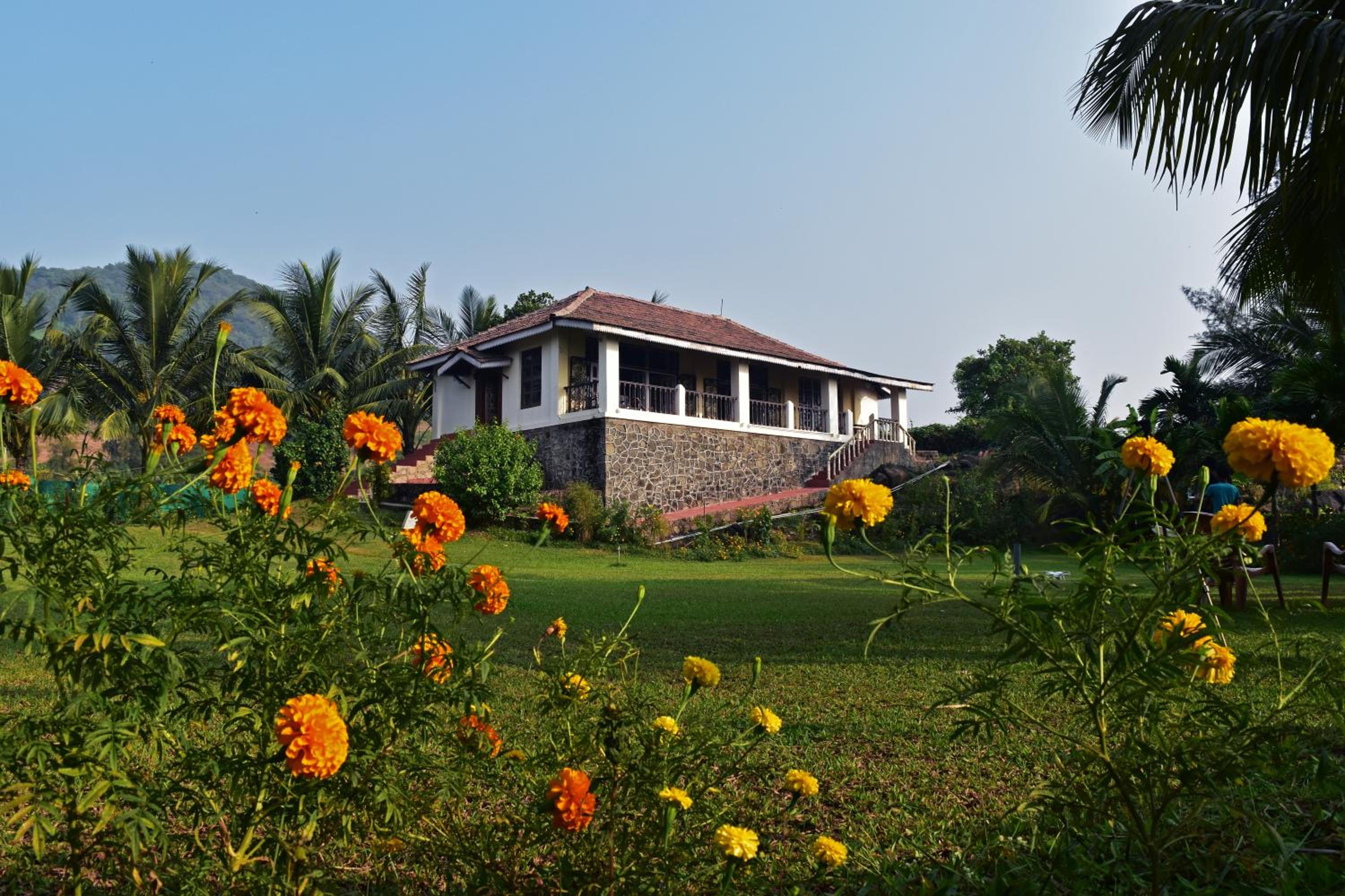 Villa with Sea View - Photo 3