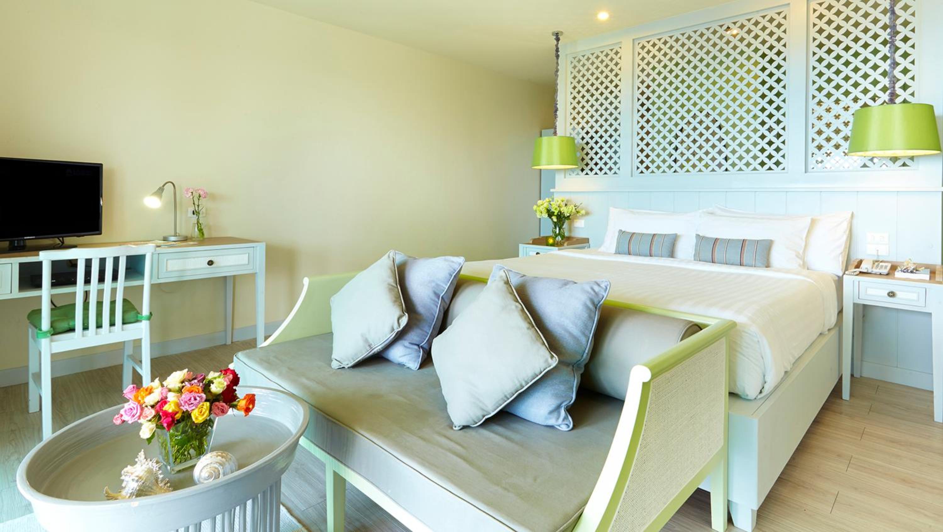 Deluxe Double Room Corner with Sea View - Photo 7