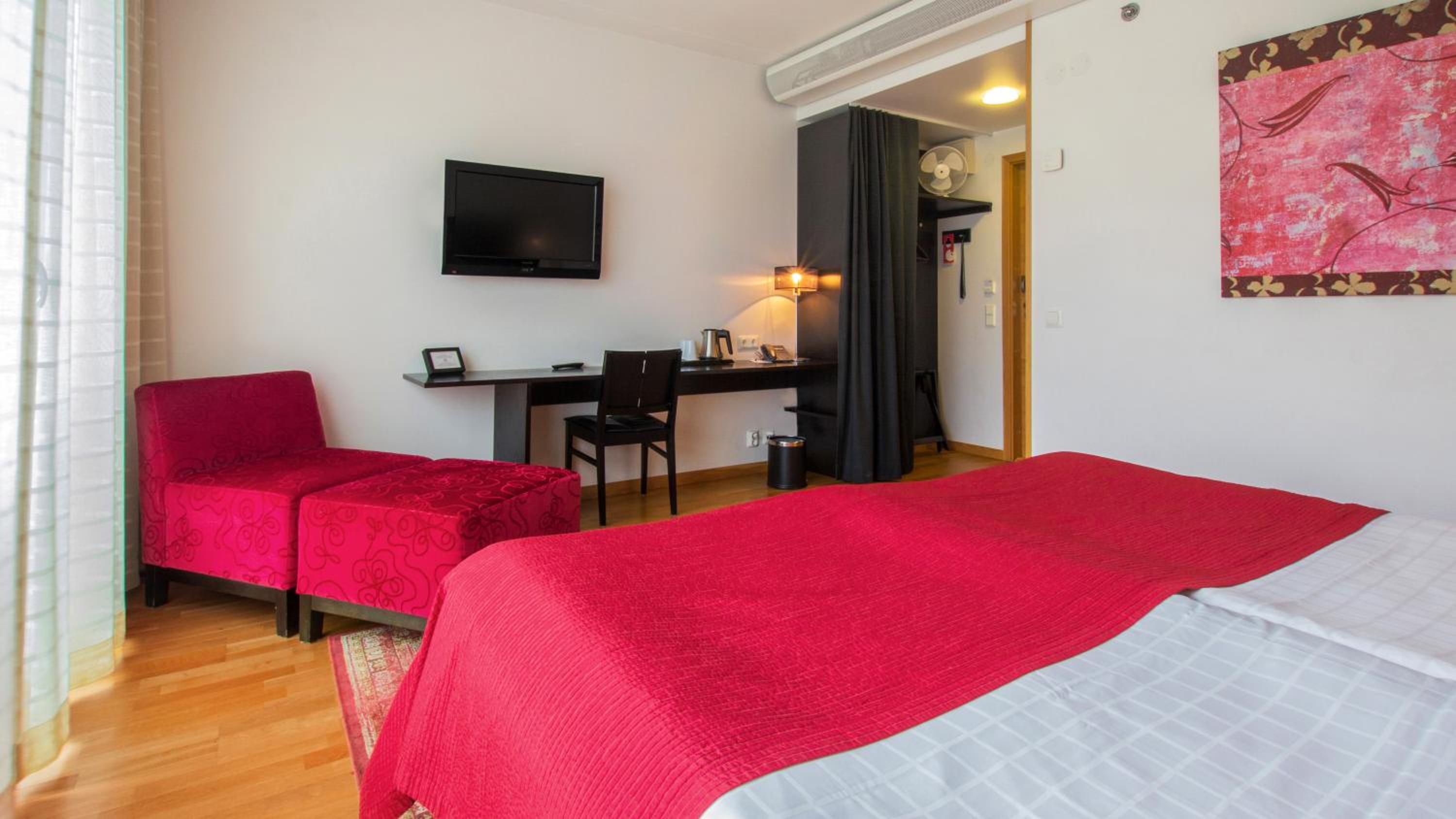 Superior Double Room - Photo 4