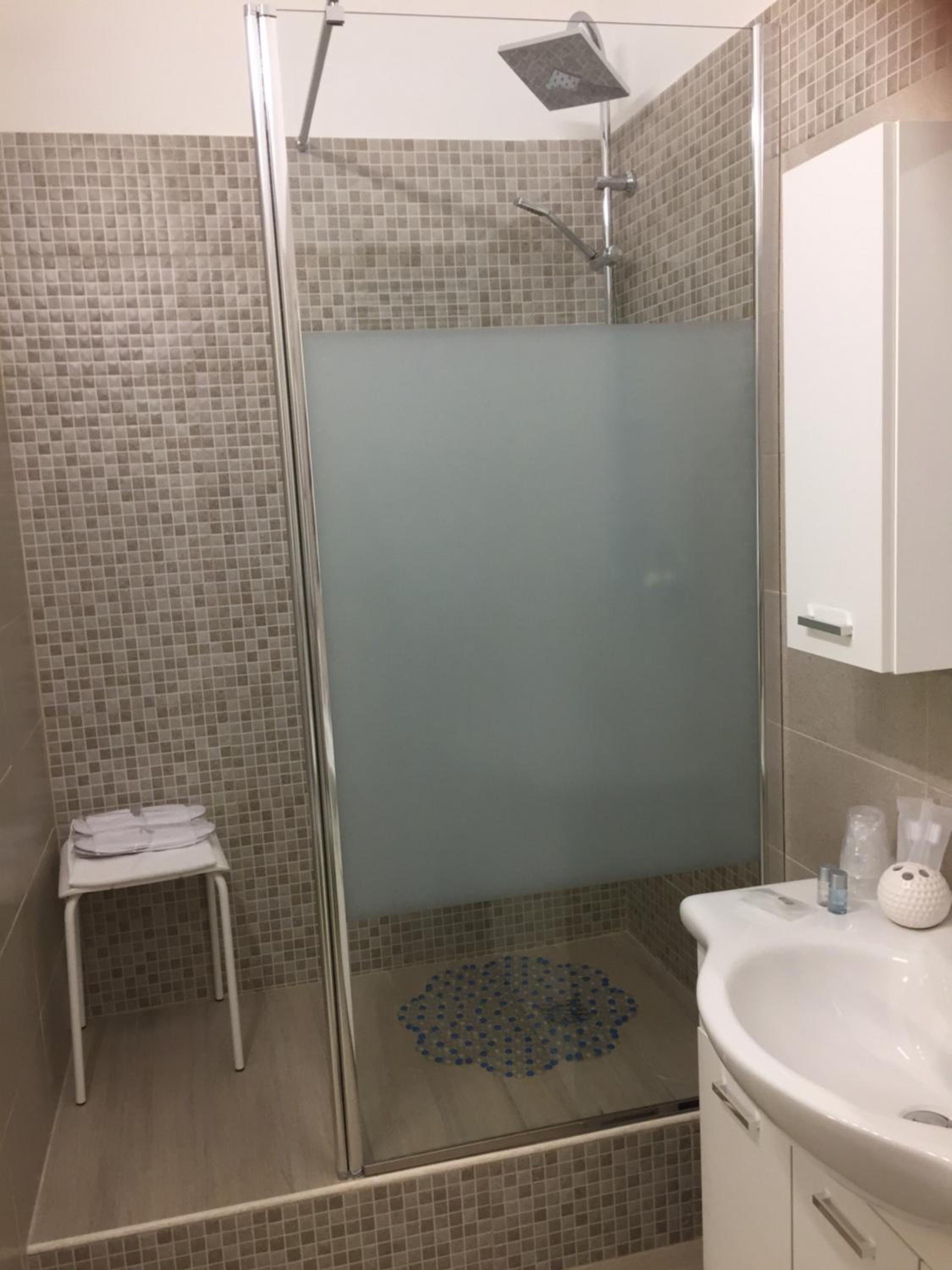 Double or Twin Room photo 3