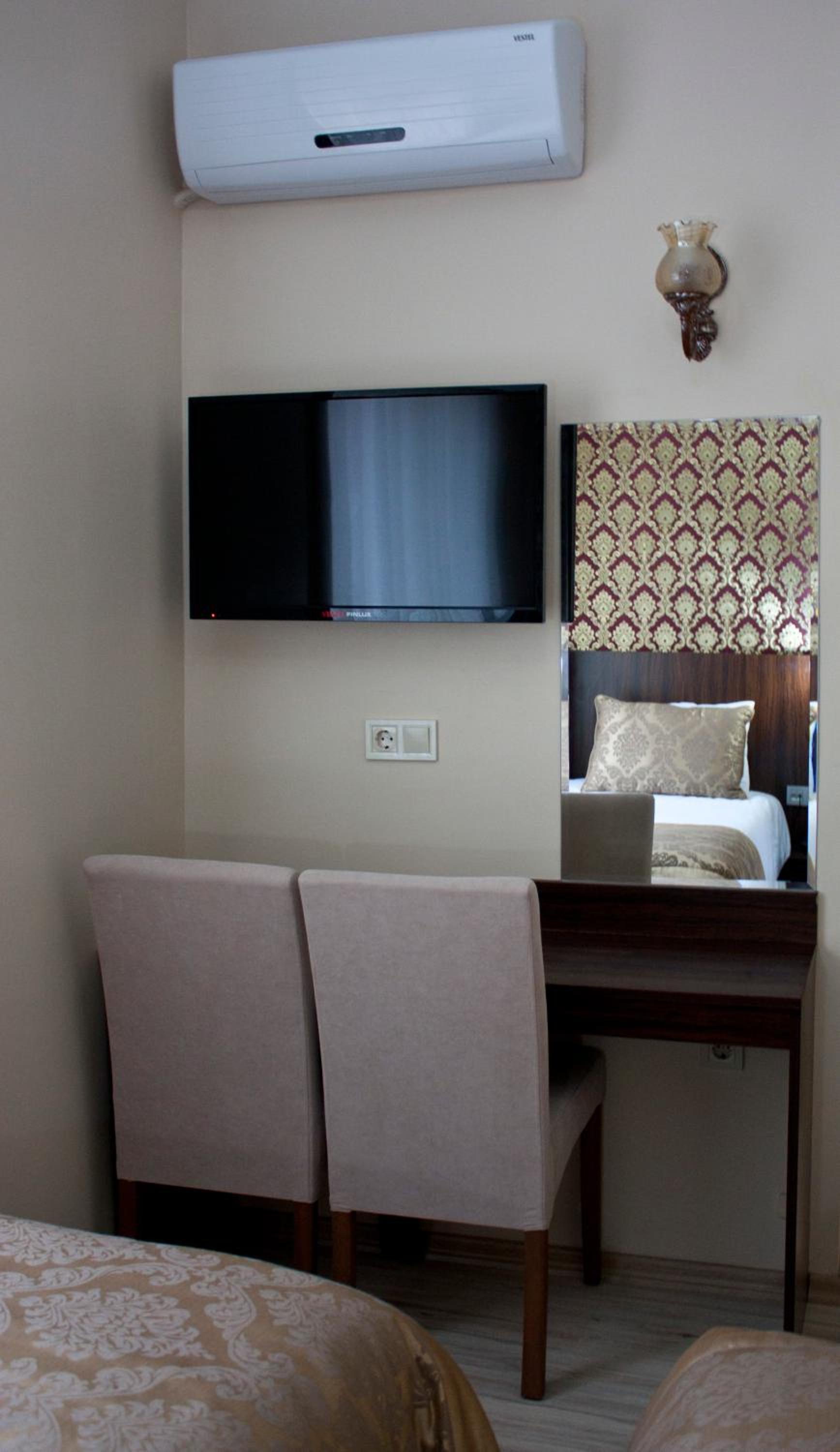 Standard Twin Room photo 1