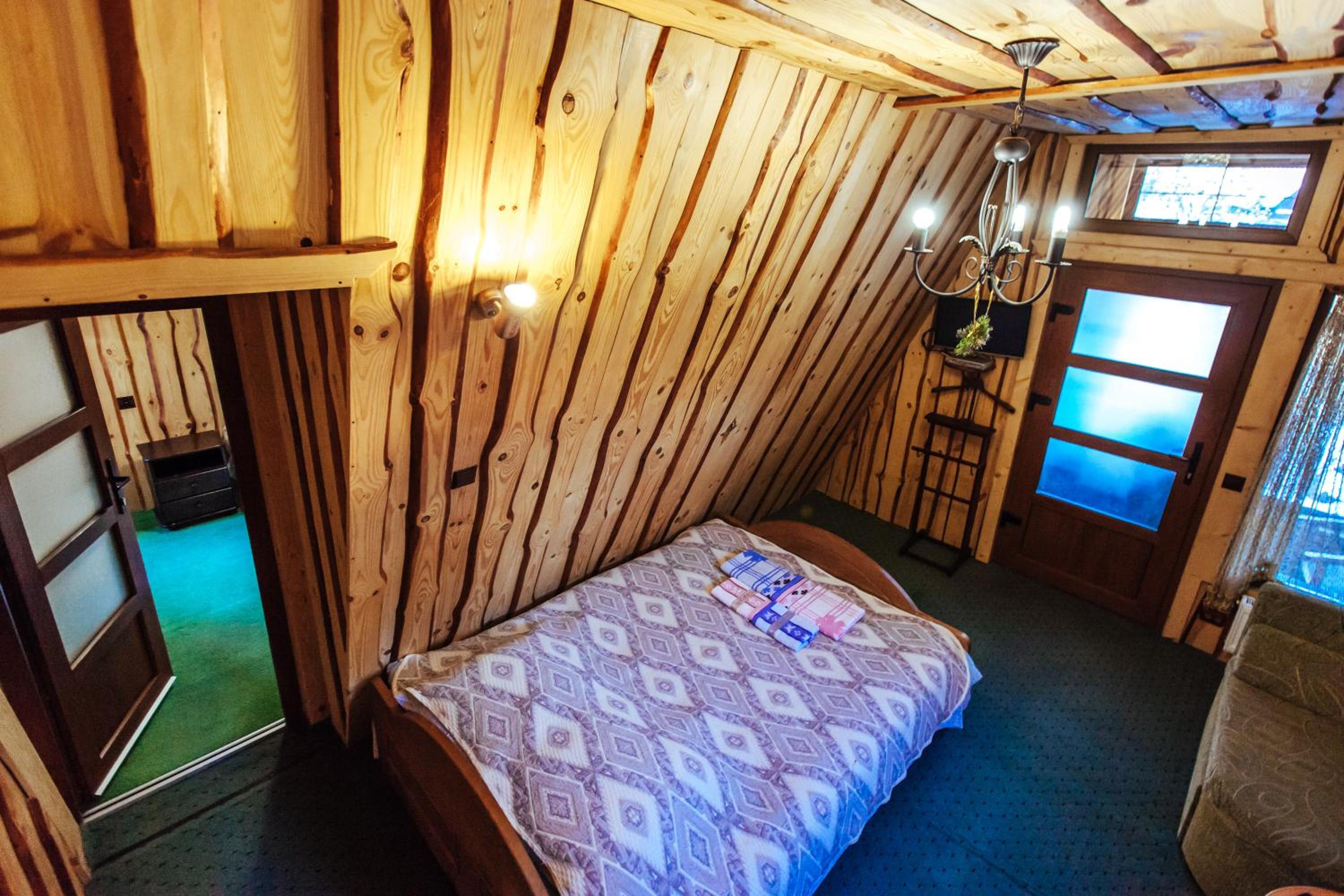Two-Bedroom Cottage photo 2