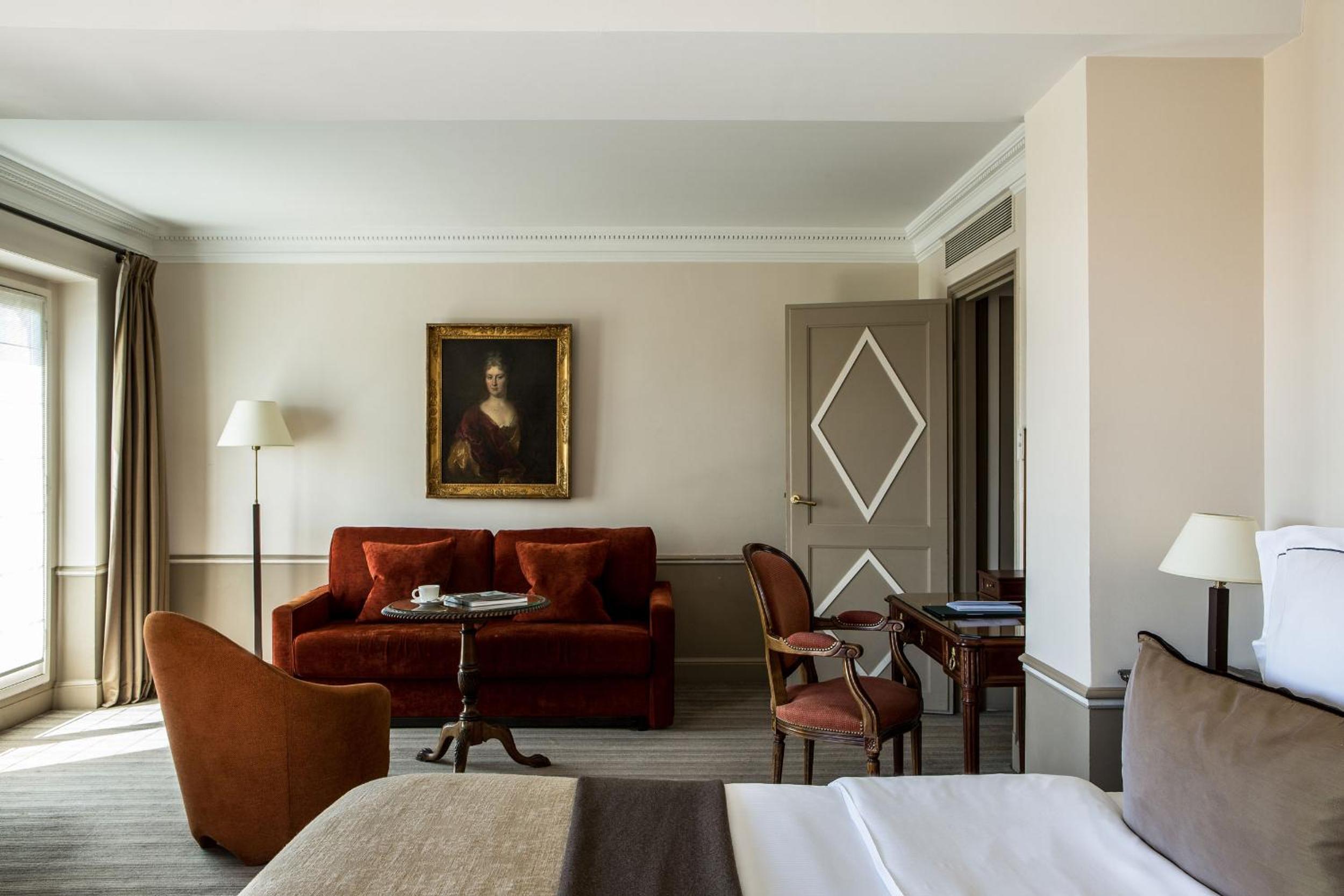 Junior Suite - Paris view photo 2