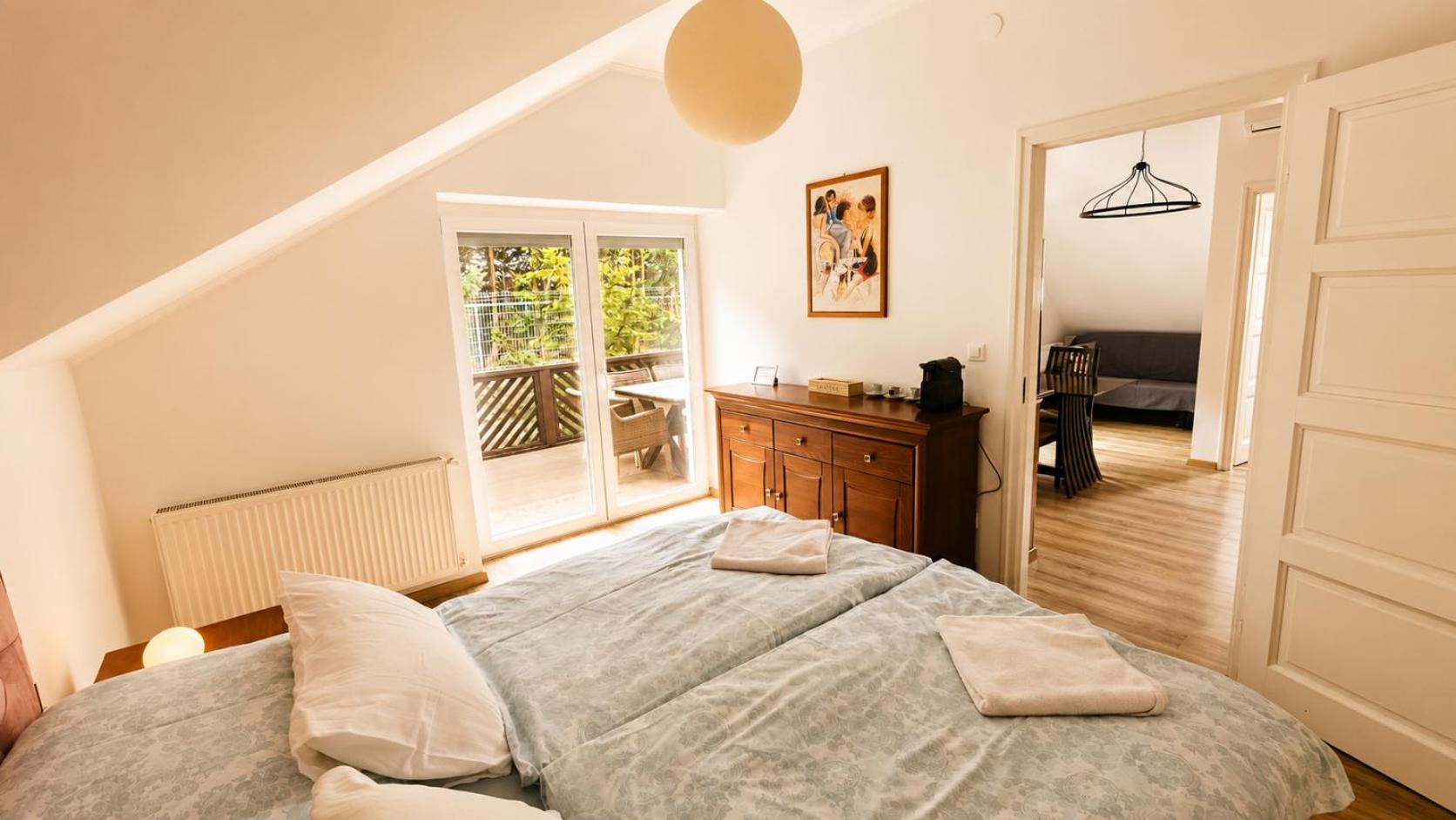 One-Bedroom Apartment with Terrace