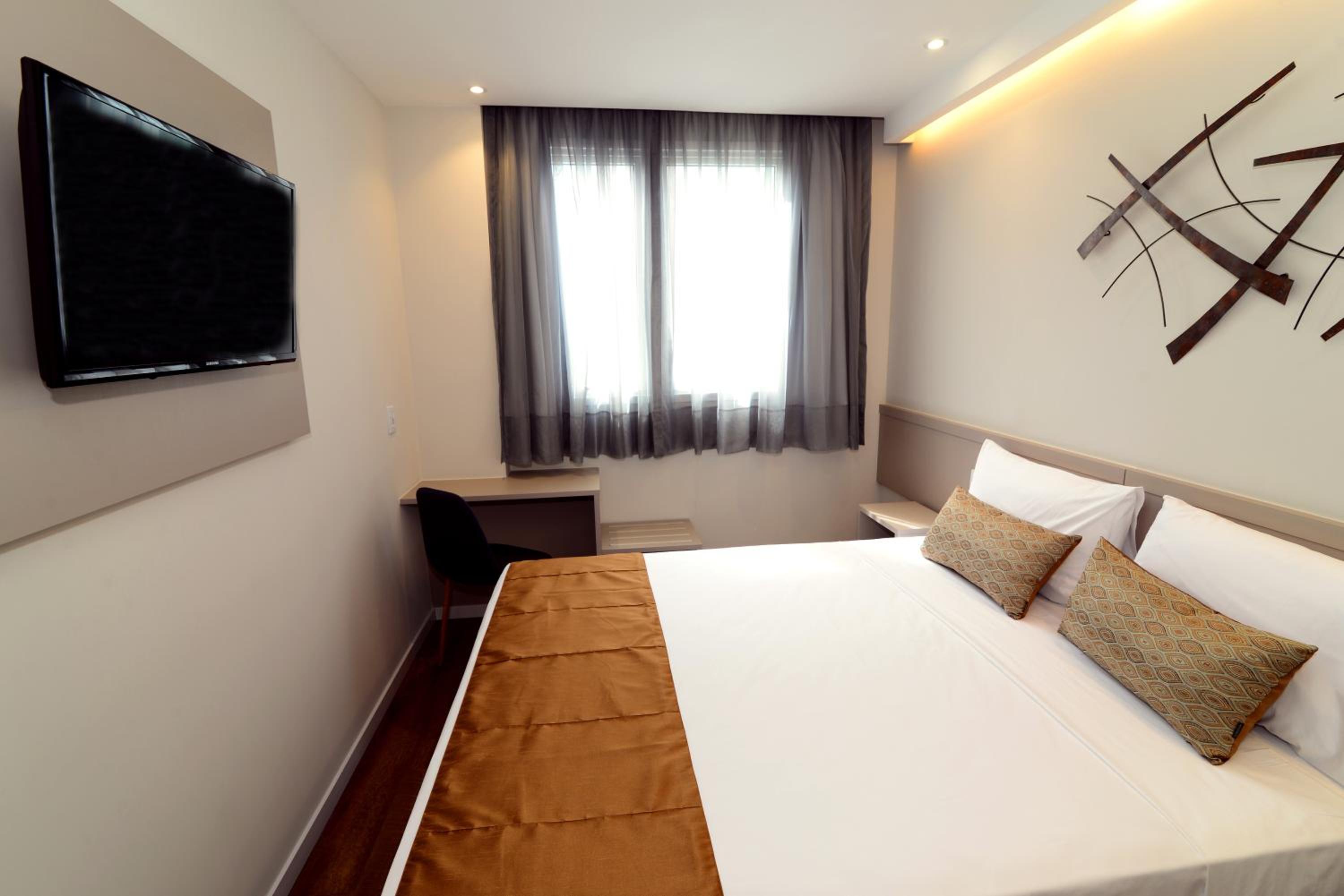 Standard Apartment