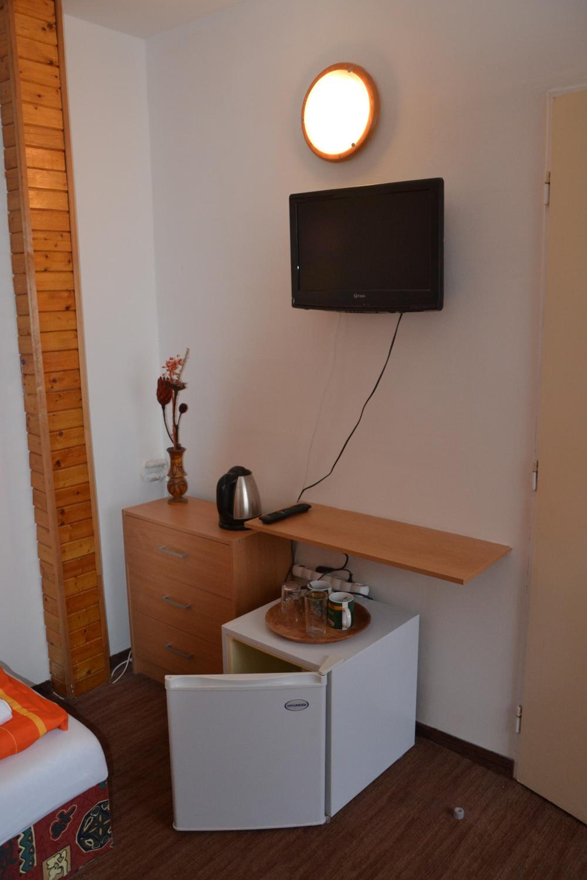 Standard Twin Room photo 3