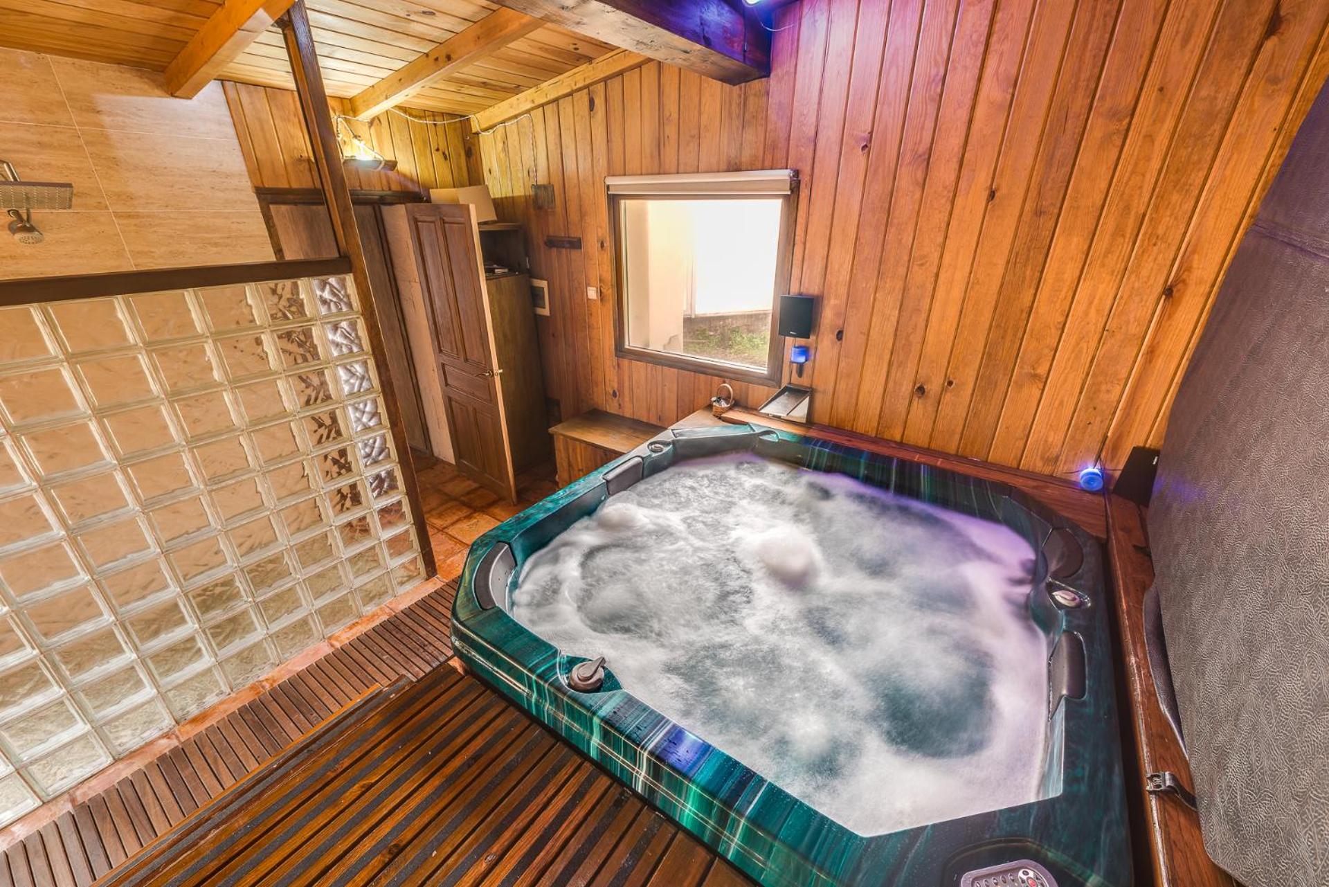 Double Room with Spa Access photo 3