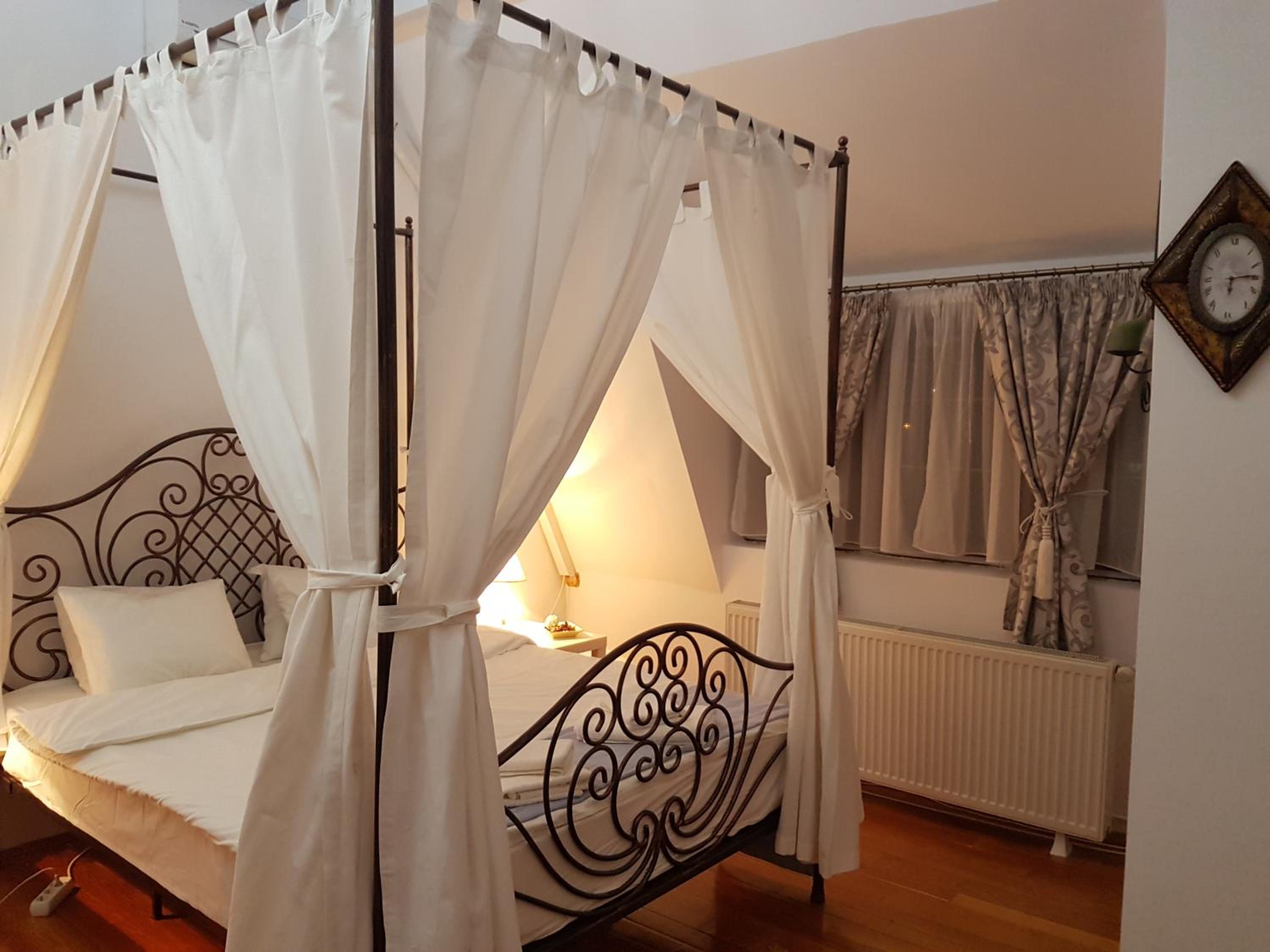 Istanbul Double Room - Photo 8