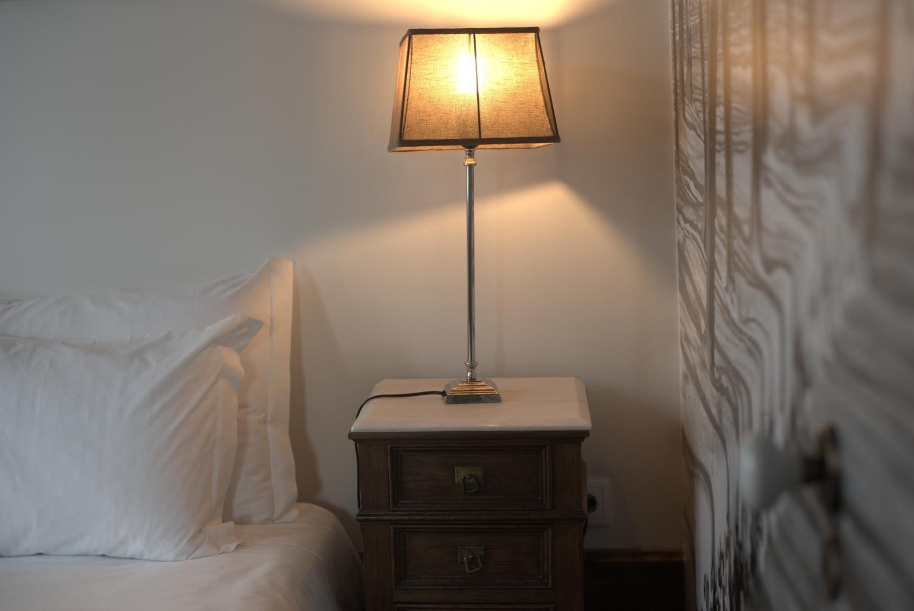 Family Room - Photo 8