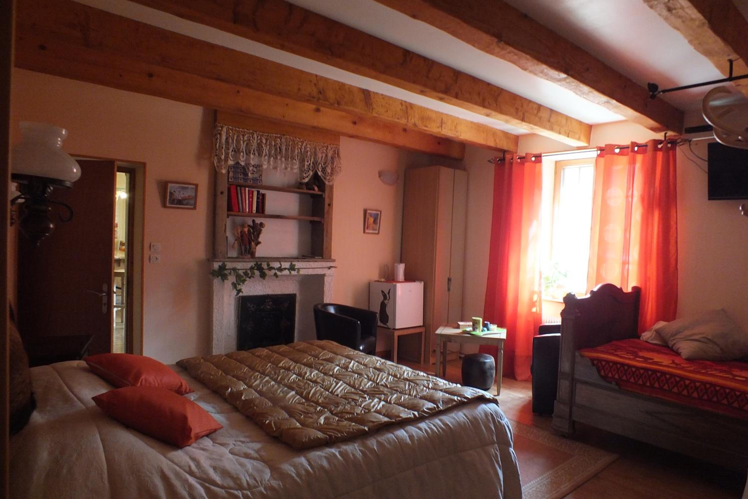 Double Room - Disability Access photo 1