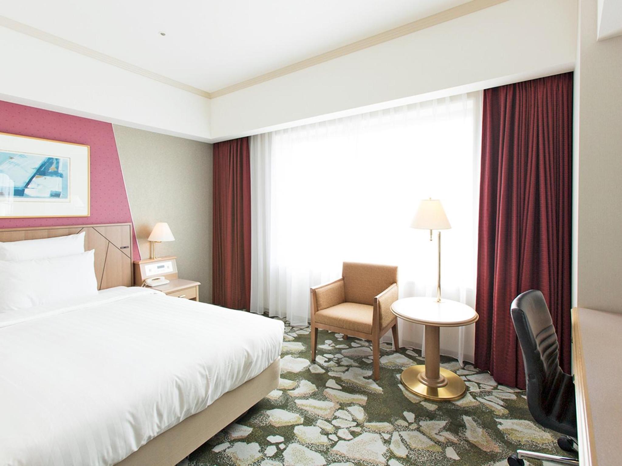 Single Room - Non-Smoking photo 3