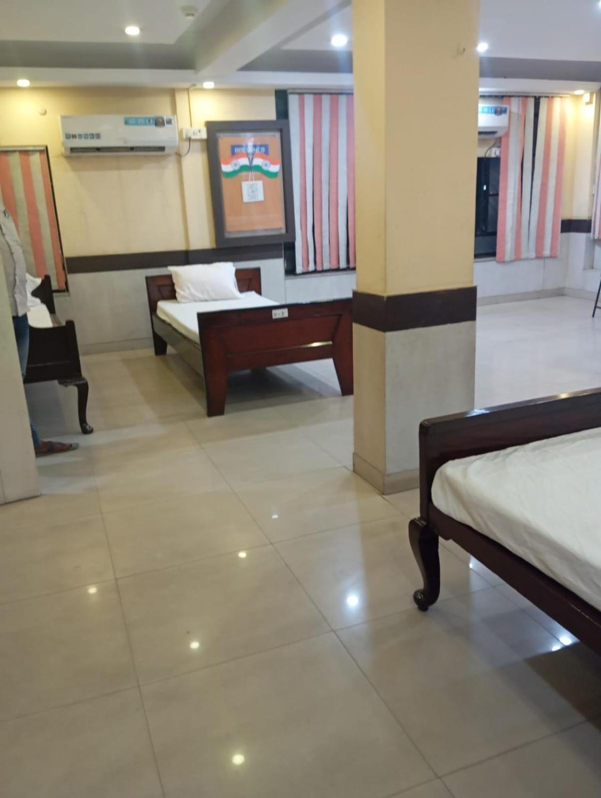 10-Bed Male Dormitory Room