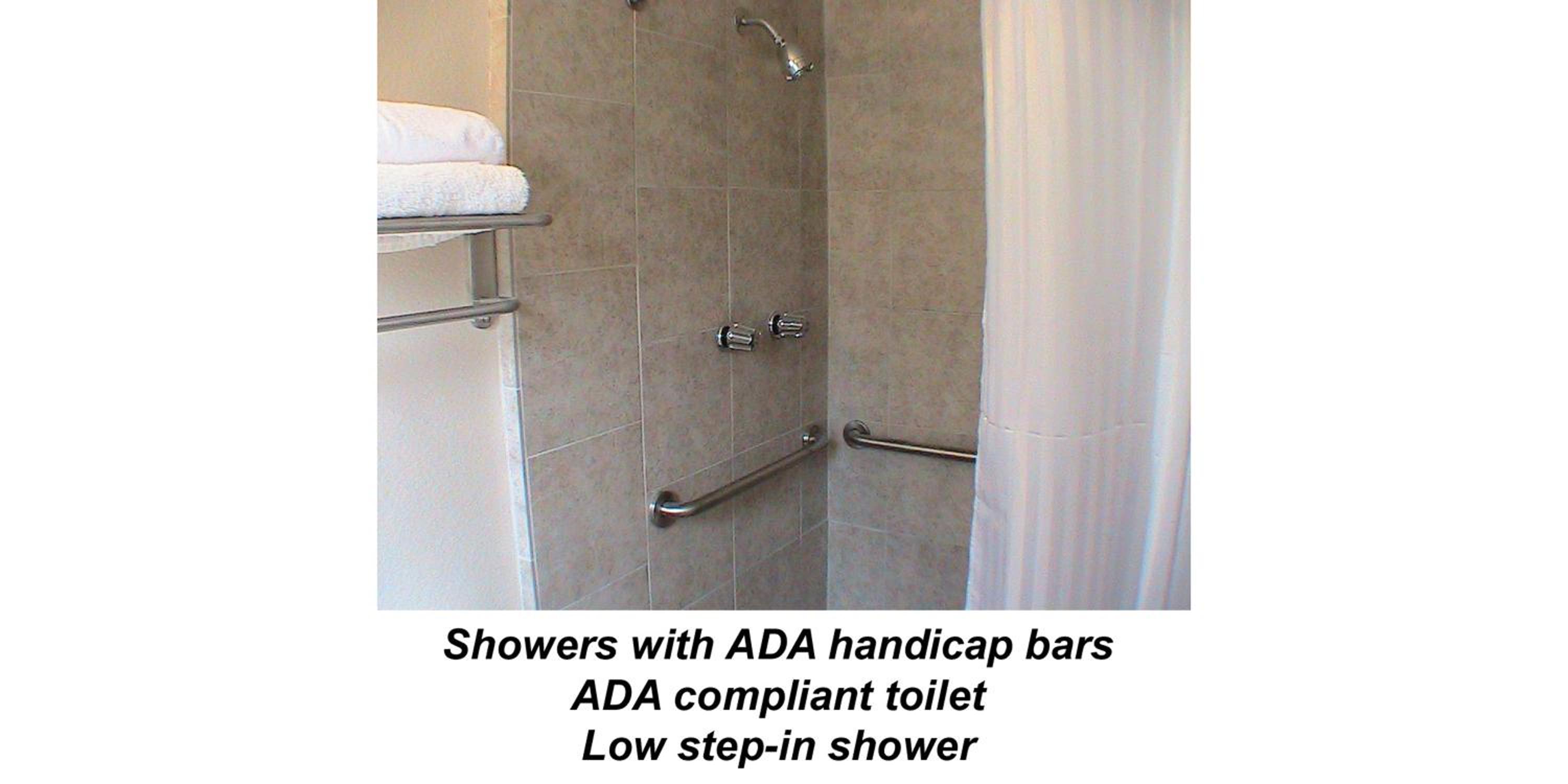 Signature Triple Room photo 3