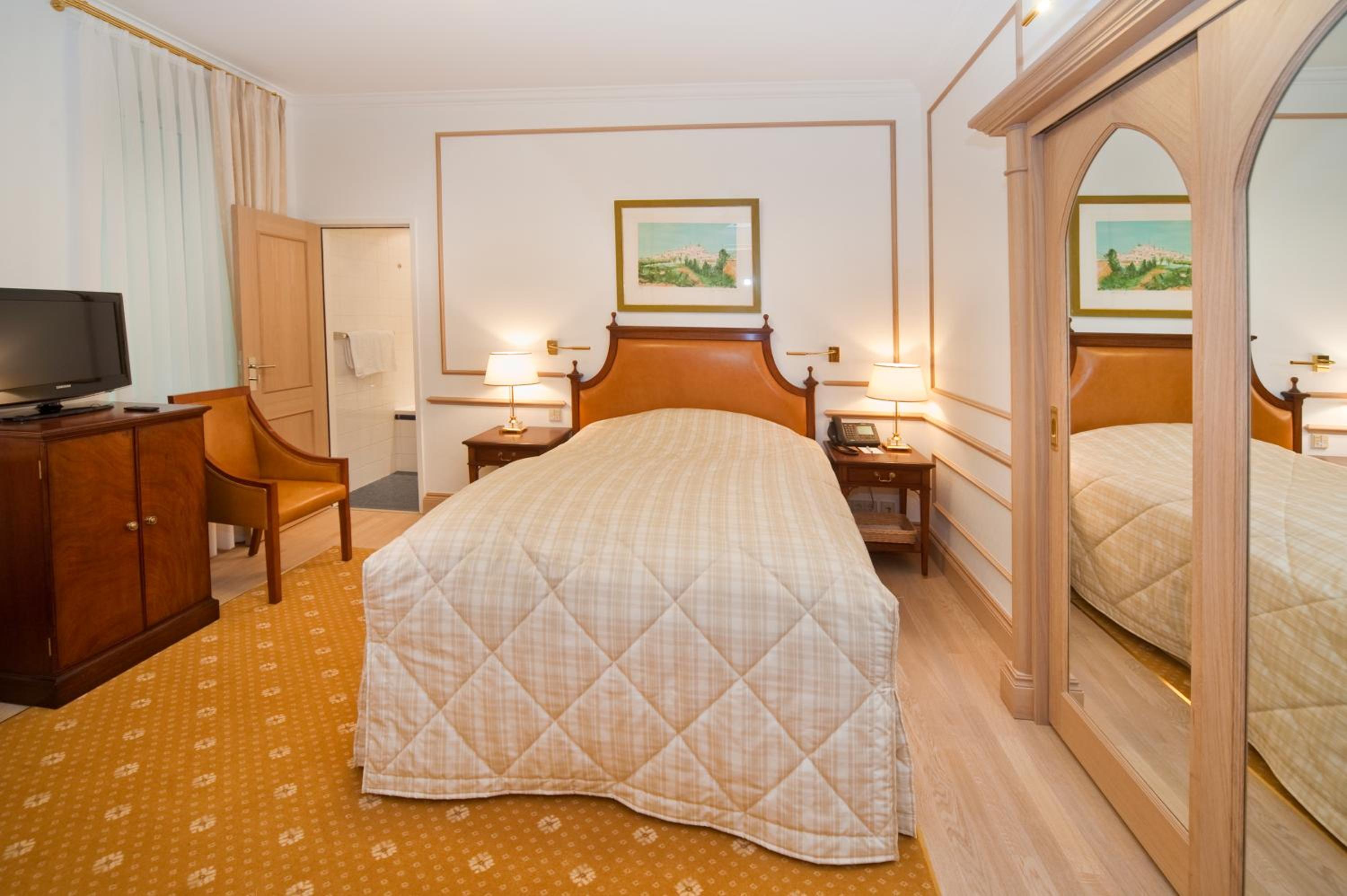 Deluxe Single Room photo 2