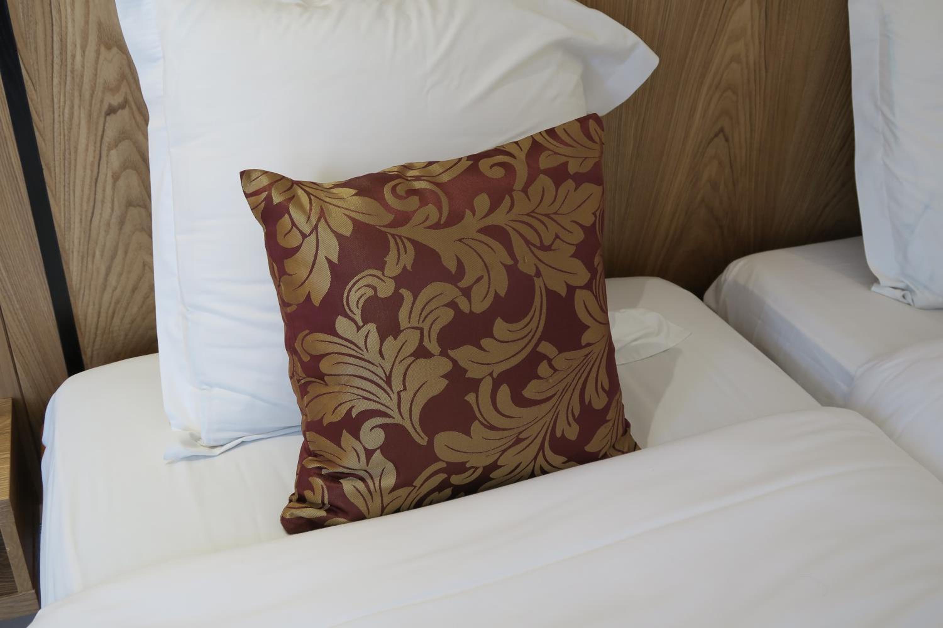 Standard Double Room - Photo 4