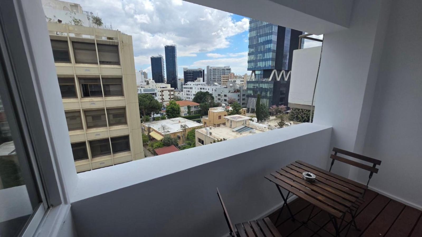 Two-Bedroom Apartment with Balcony photo 2