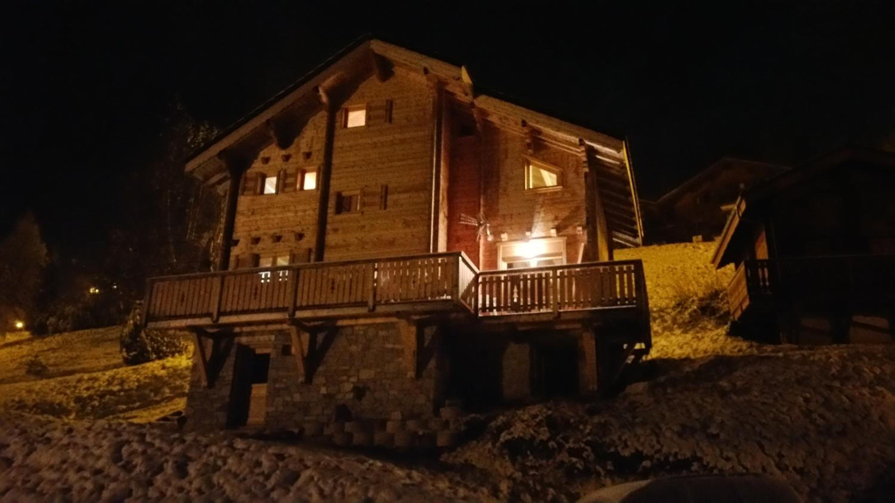 Superior Chalet photo 2