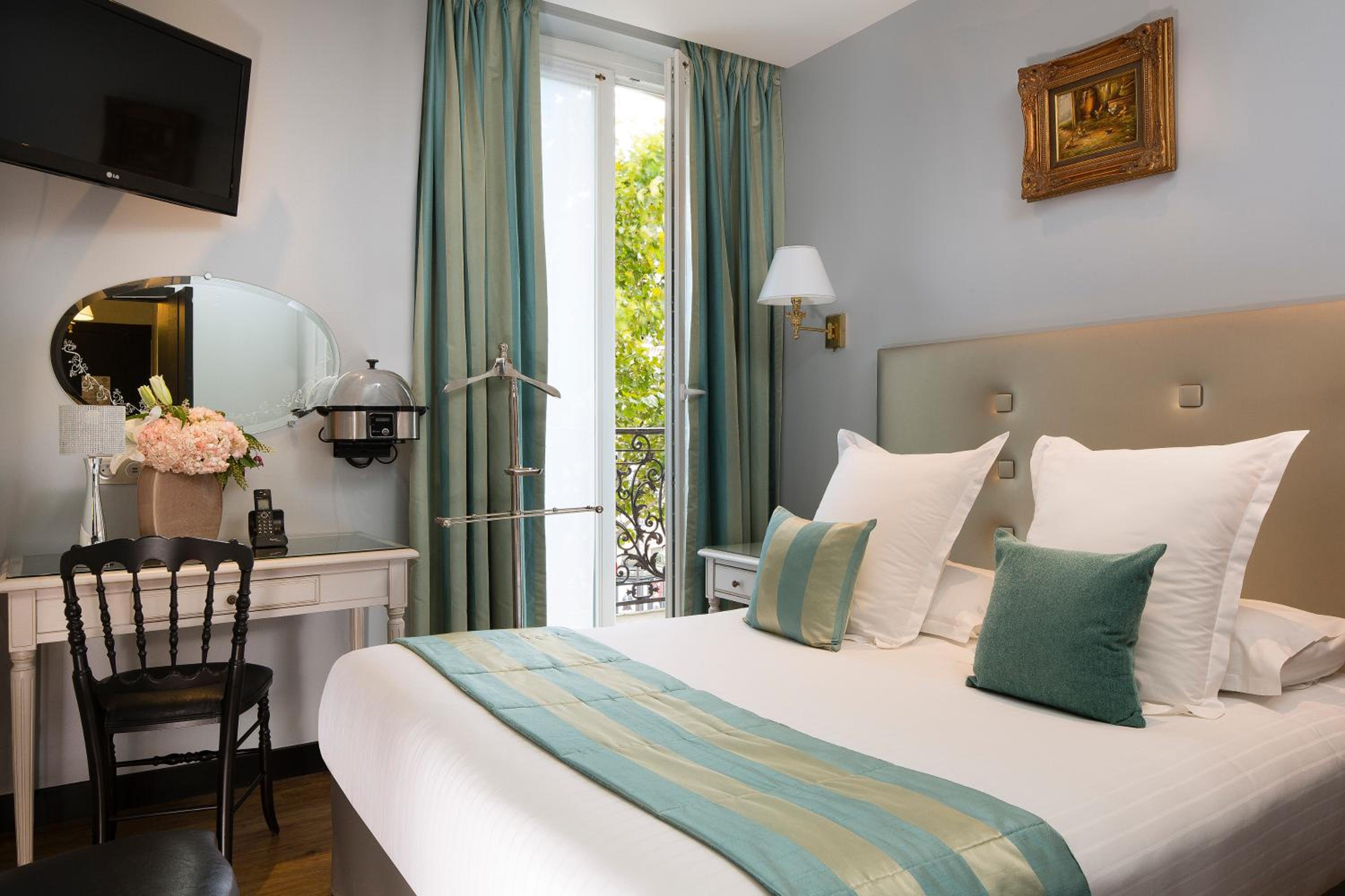 Executive Triple Room photo 2
