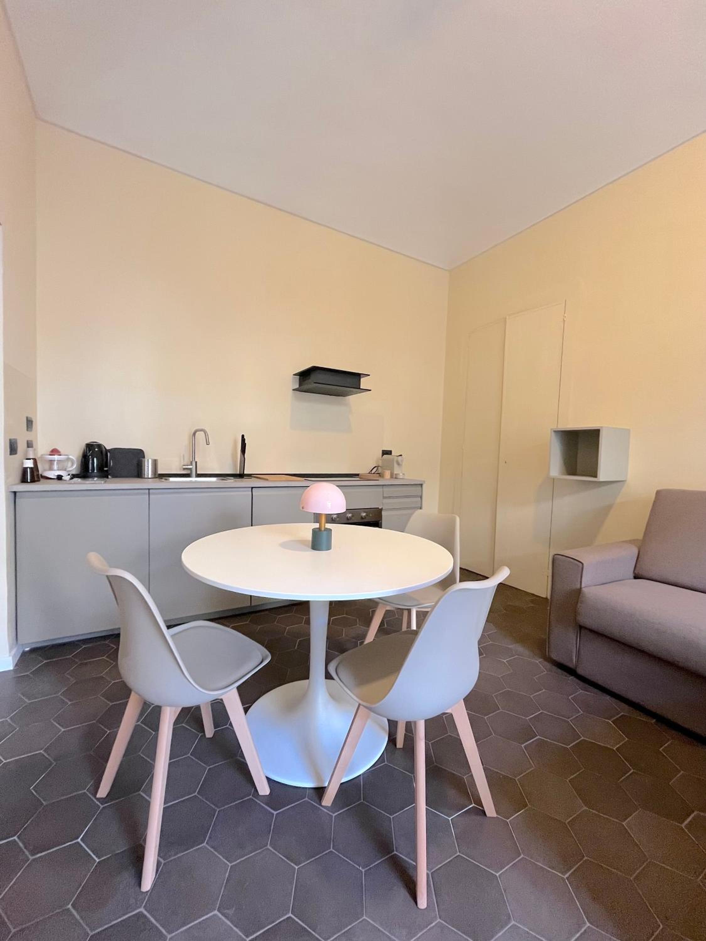 Superior One-Bedroom Apartment with Balcony photo 3