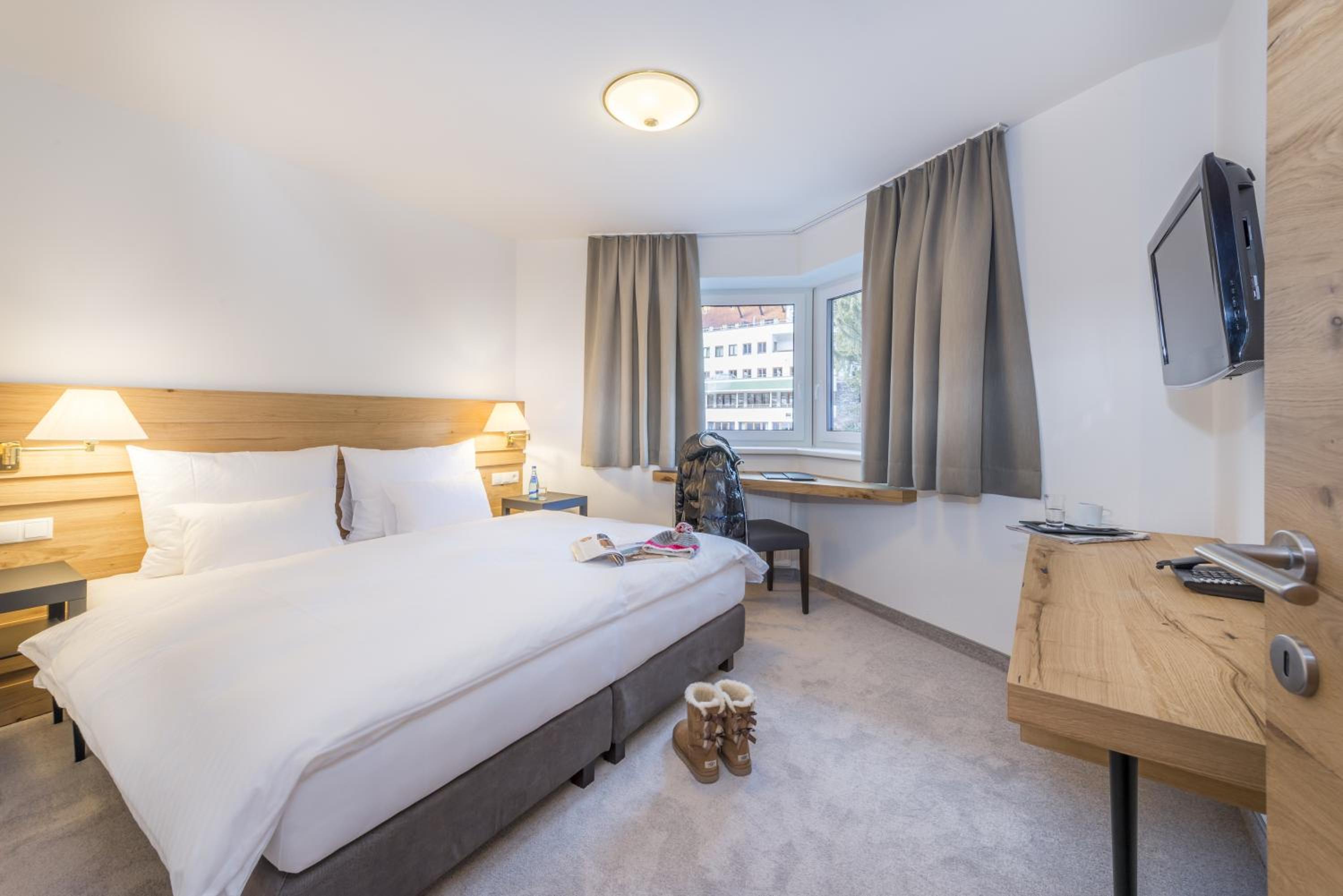 Junior Suite with Balcony photo 2
