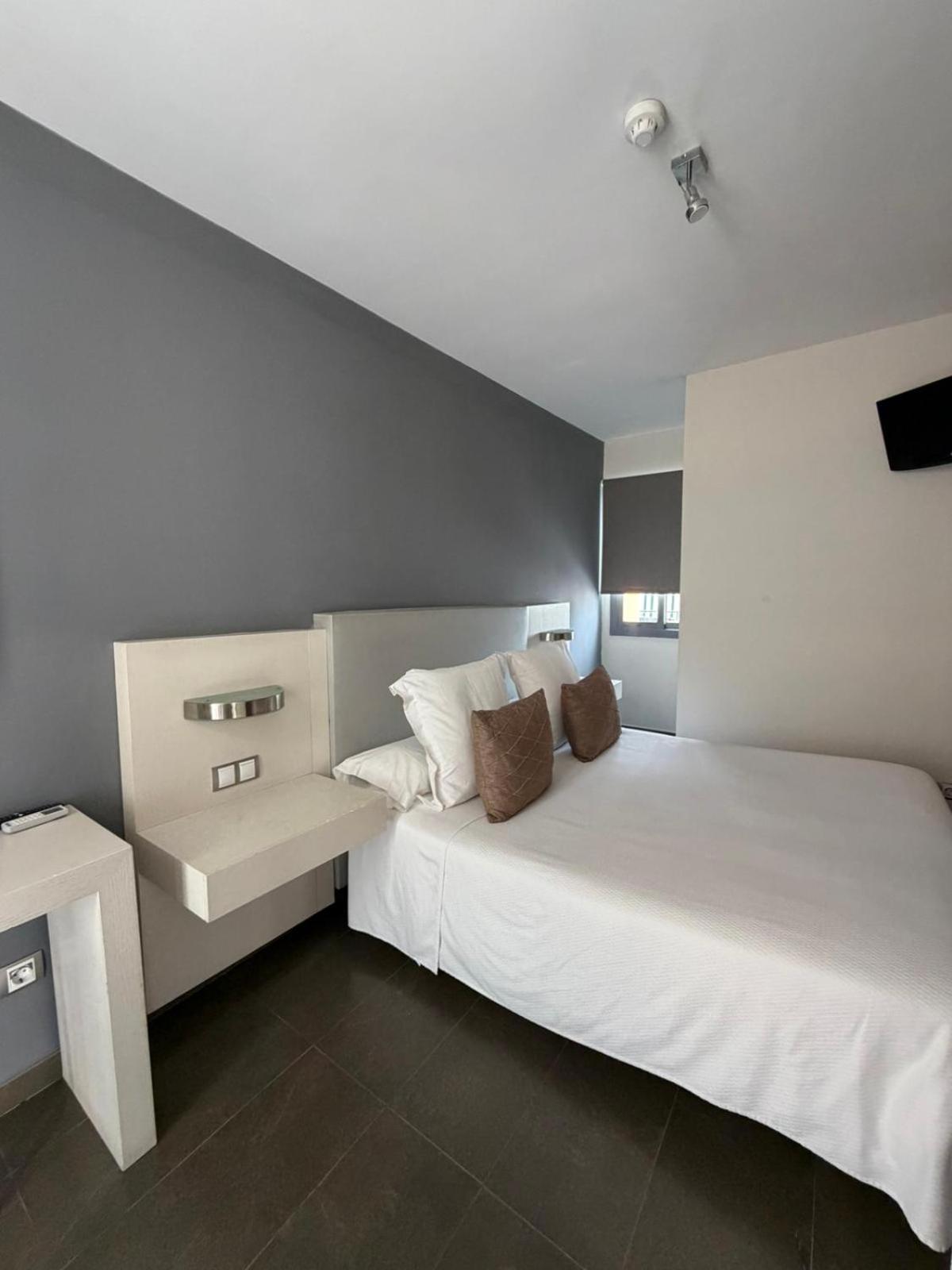 Superior Double Room - Photo 8